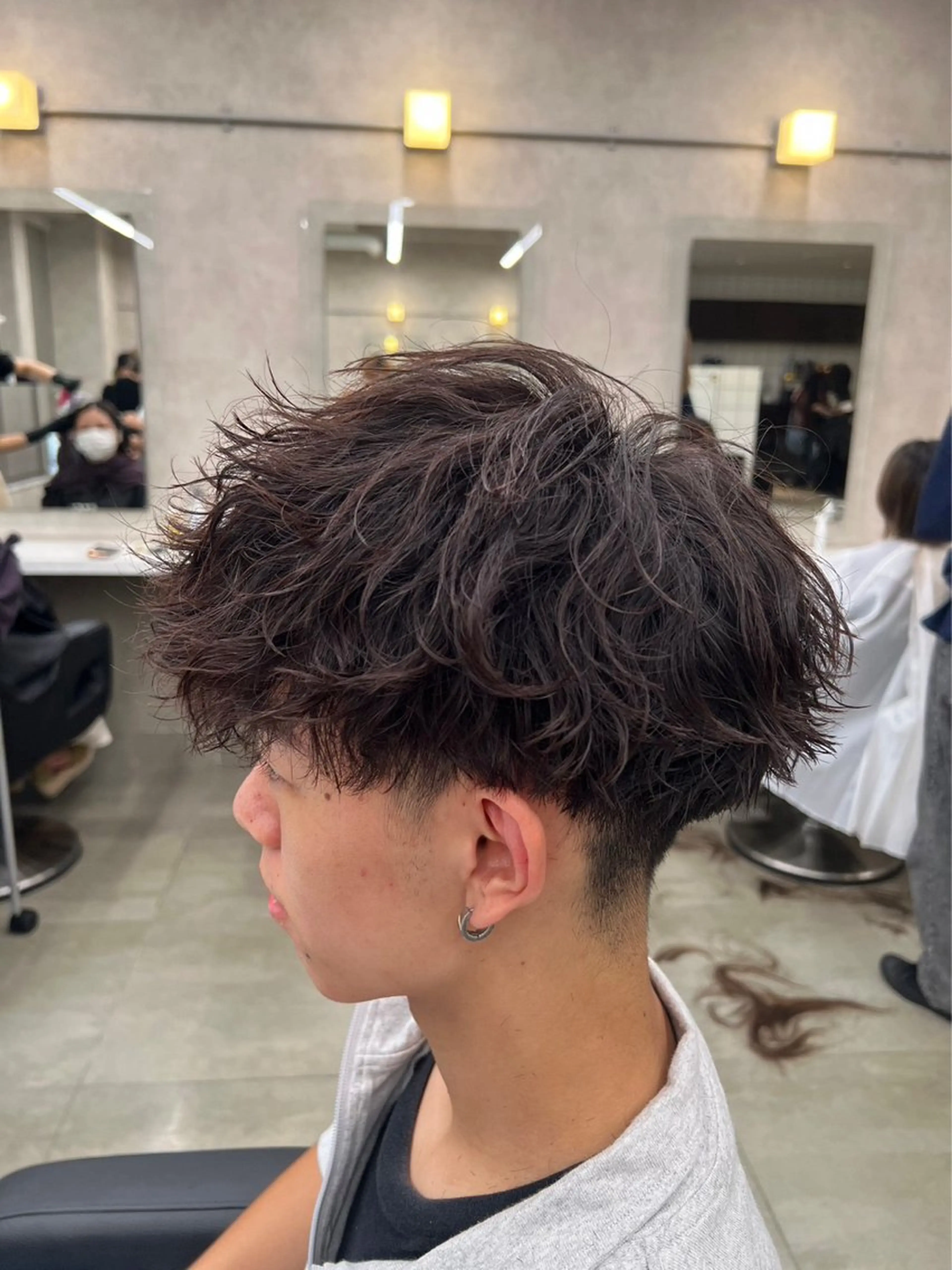 ショート カラー パーマ ヘアアレンジ メンズ キッズ ブリーチなしカラー/ ブラウン/レイヤーのヘアスタイル