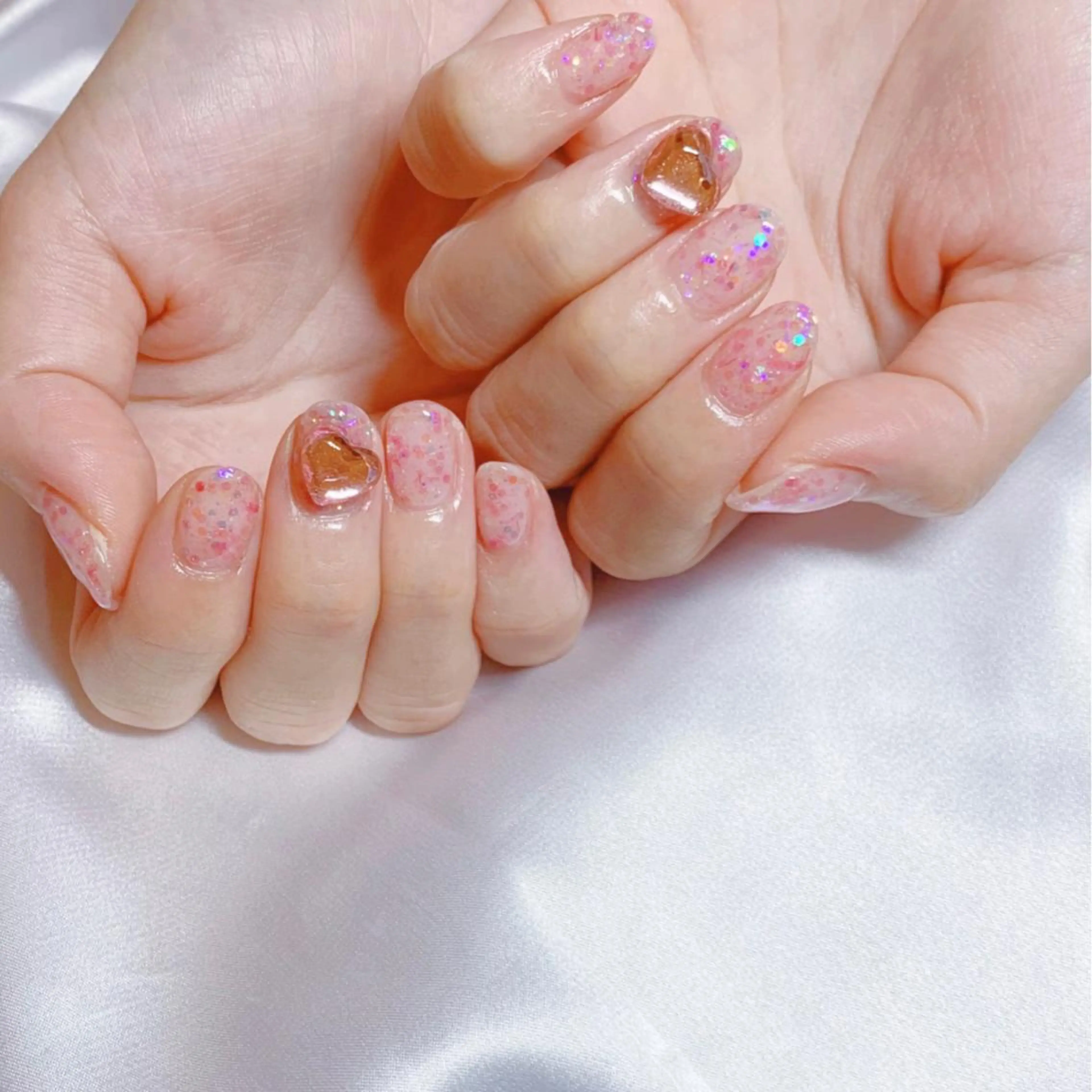 ネイル オーロラネイル フットネイル フレンチネイル ジェルネイル 韓国ネイル ハンドネイル ハンドケア 【ENサロン】 Rei🎀Nailのネイルデザイン