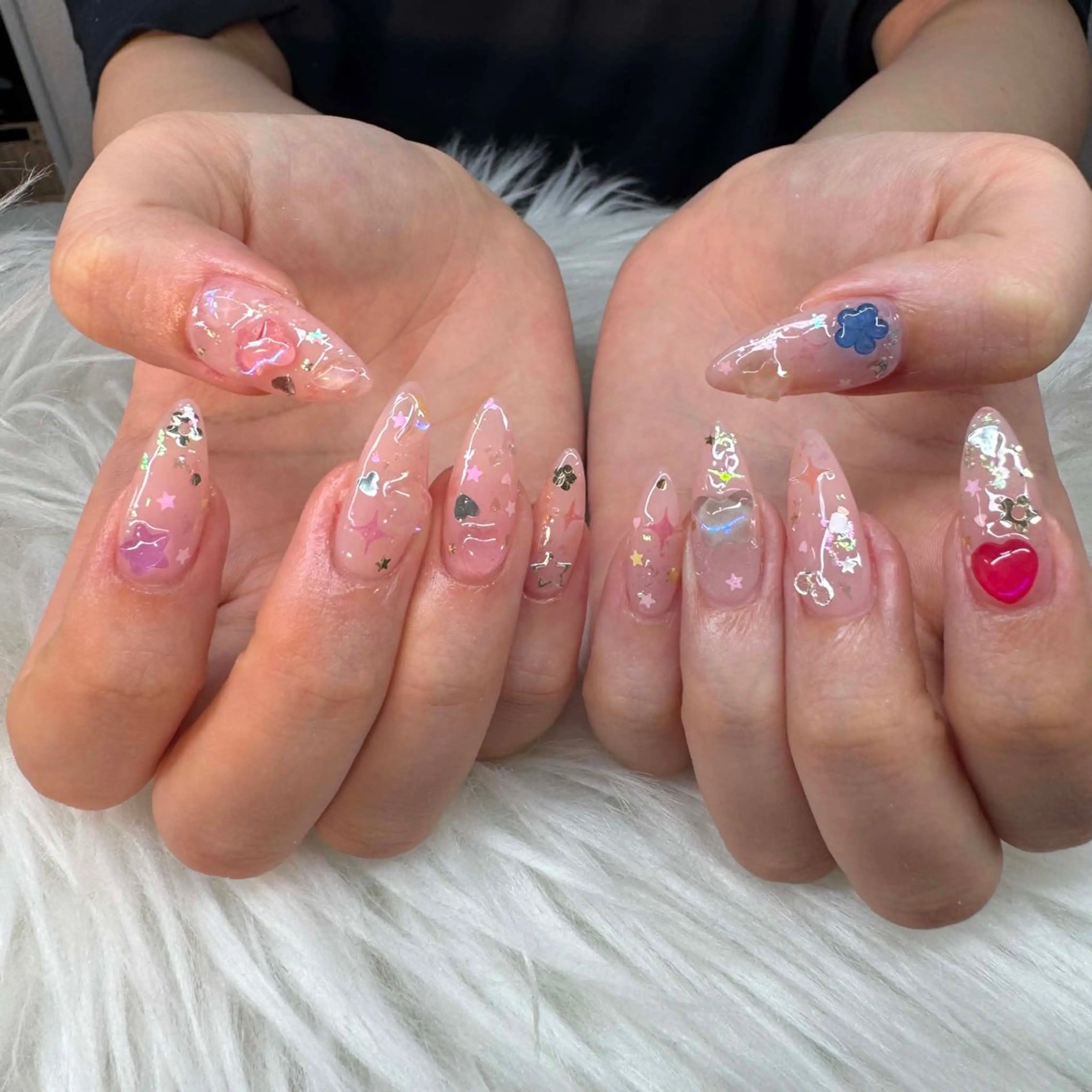 ネイル ハンドネイル T.Lee Nail Lilyのネイルデザイン
