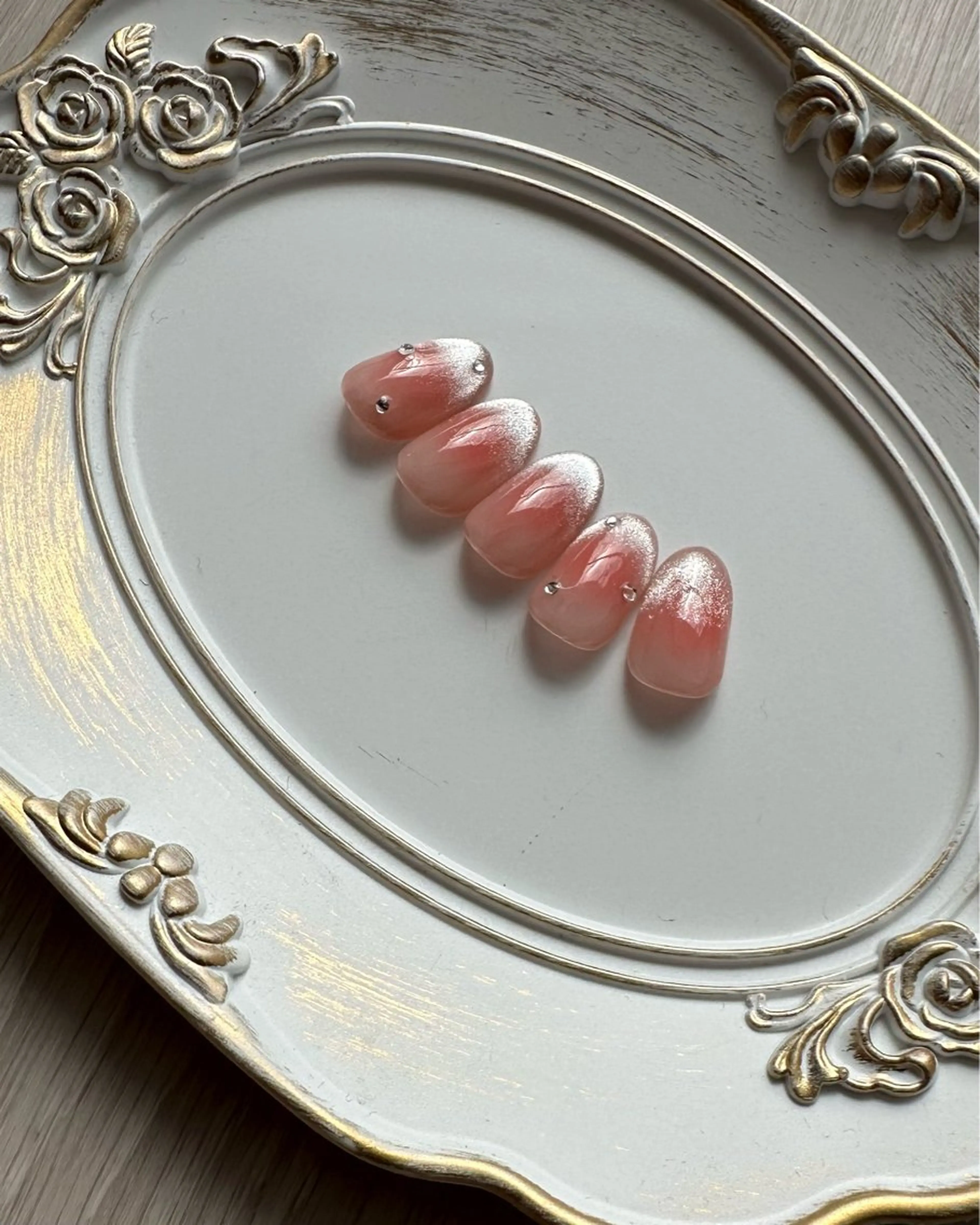 【何度でも同価格✨】チークマググラデ❣️パウダー仕上げのふんわり質感☁️（オフ・ケア込）💅技術向上キャンペーン中の写真