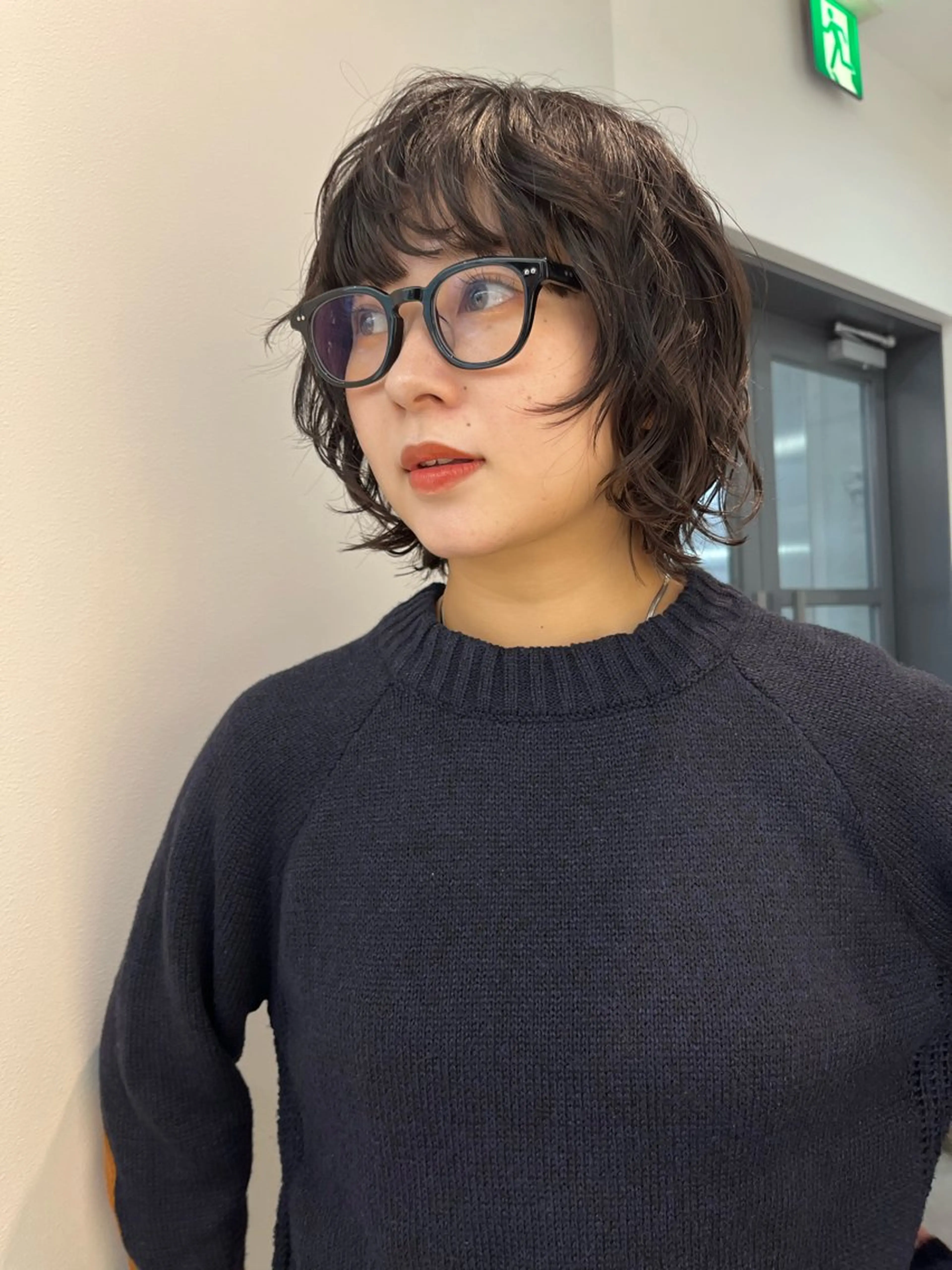 ショート パーマ 渡邊 百咲のヘアスタイル