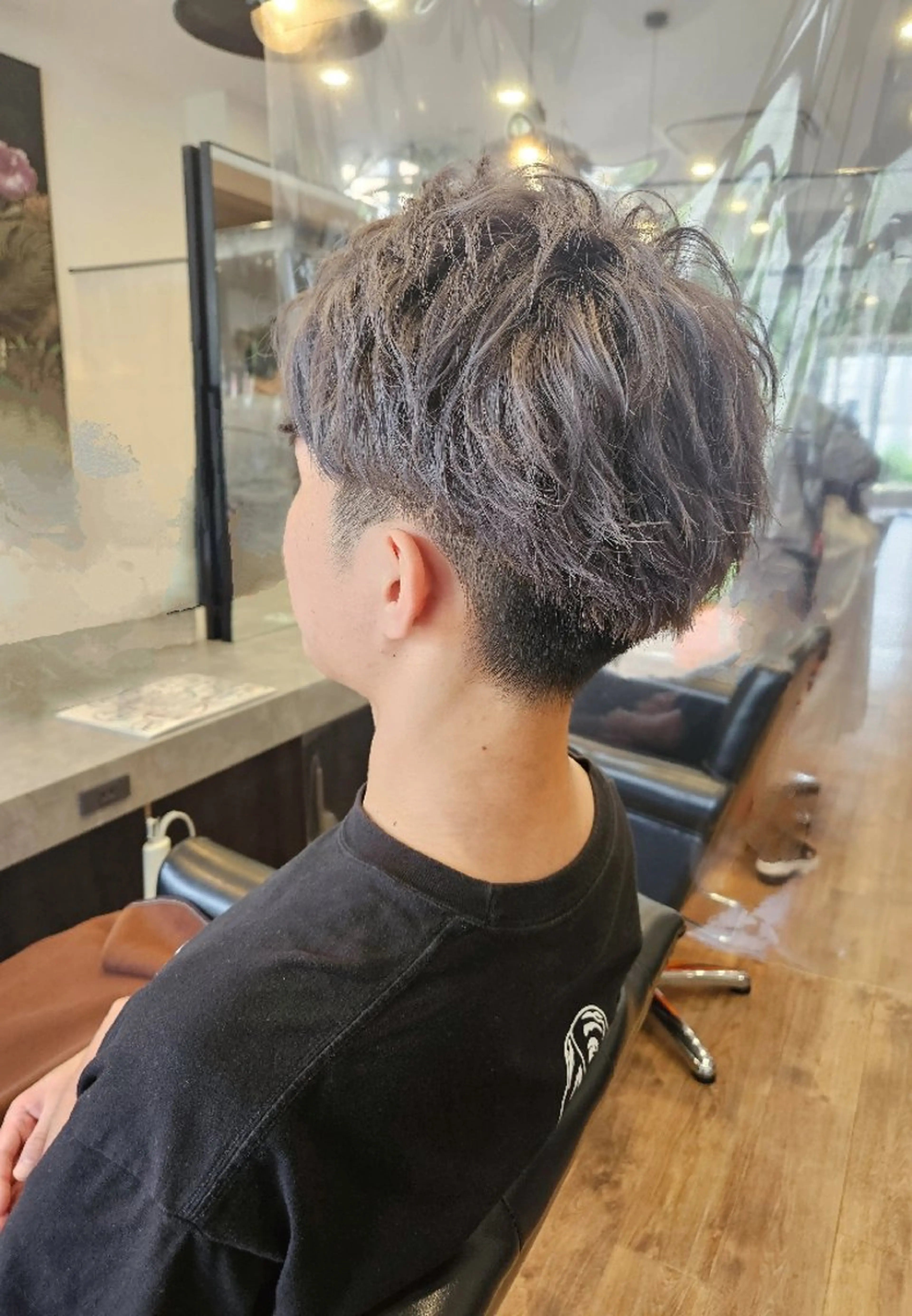 ショート カラー 関口 友菜のヘアスタイル