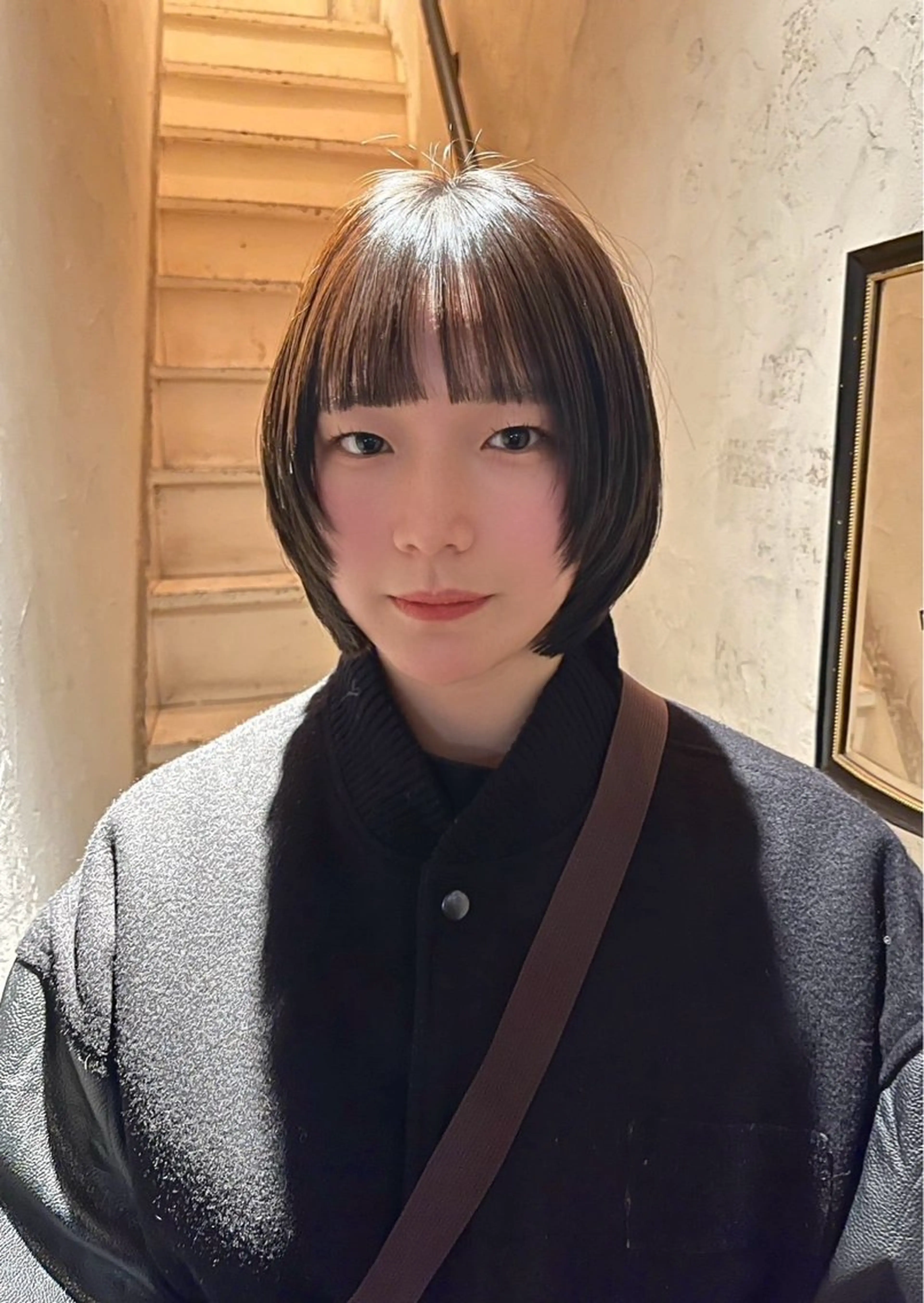 ミディアム ボブレイヤー ボブ 顔まわりレイヤー 顔周りカット レイヤーカット カット darts リョウのヘアスタイル