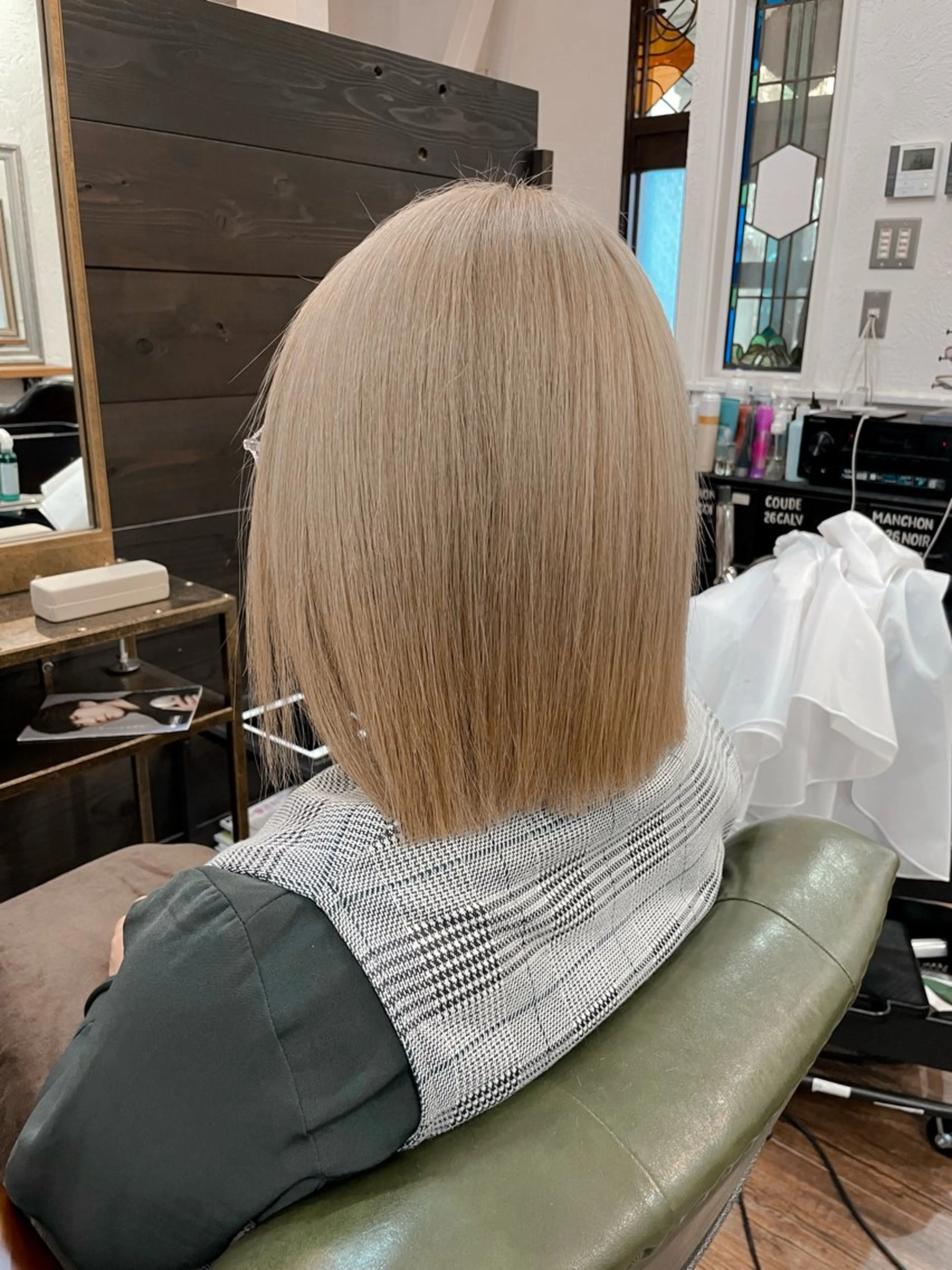 ミディアム ヘアカラー 下林 雅明のヘアスタイル
