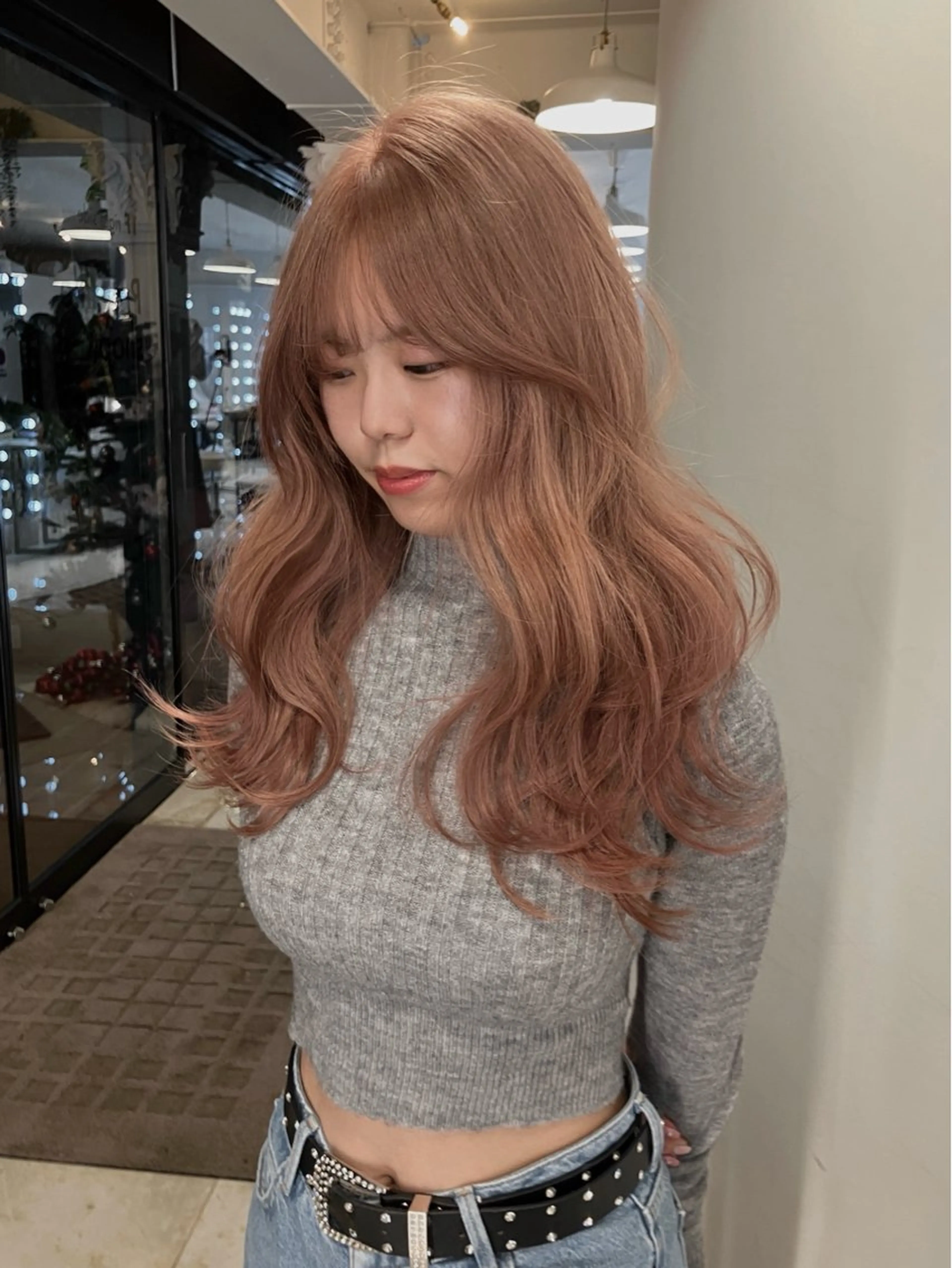 ロング カラー ベージュカラー ピンクカラー ピンクベージュ ヘアカラー トリートメント Hanaka🐈⬛ 海外×ニュアンスのヘアスタイル