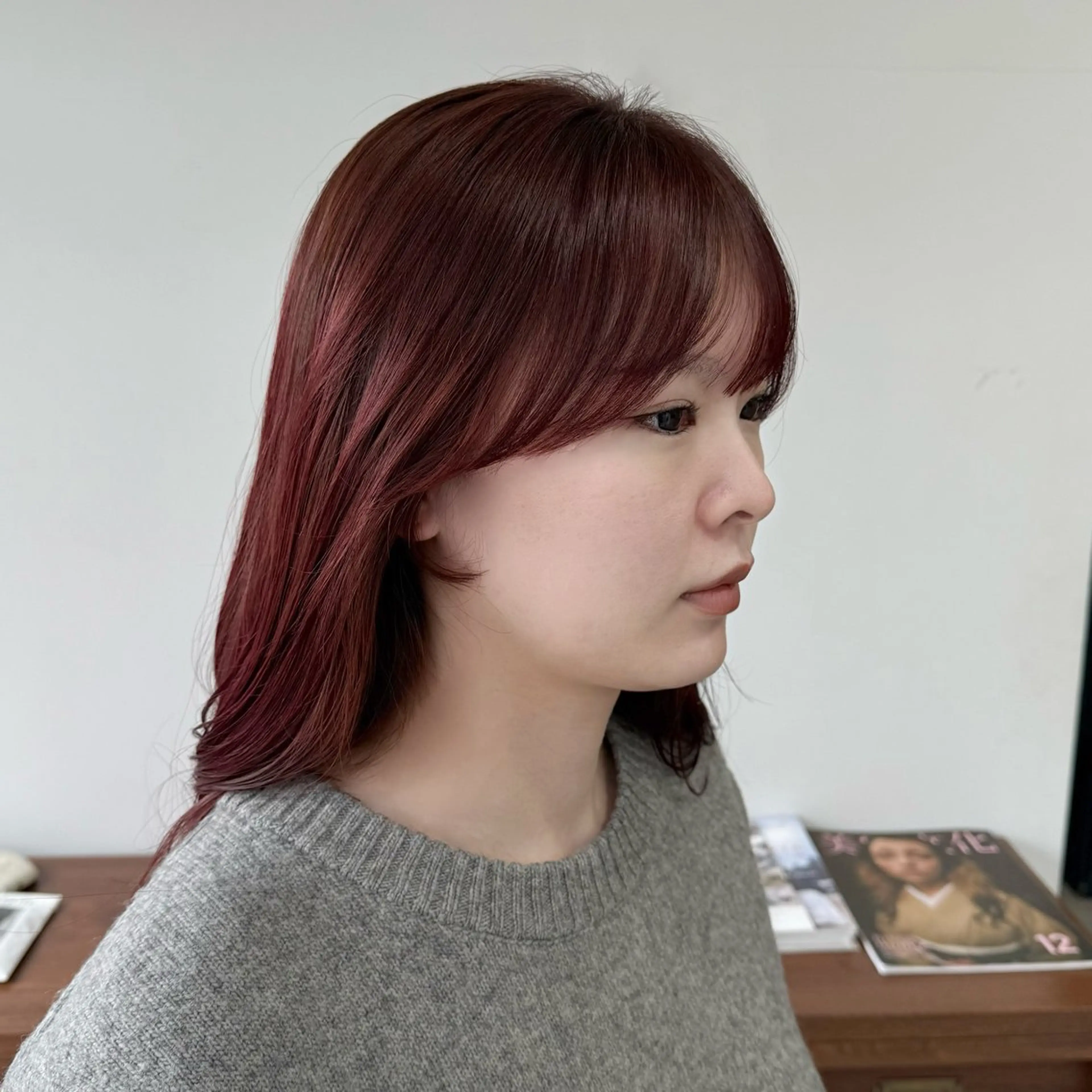 カット 仲村安葉/暖色 カラー/レイヤーのヘアスタイル