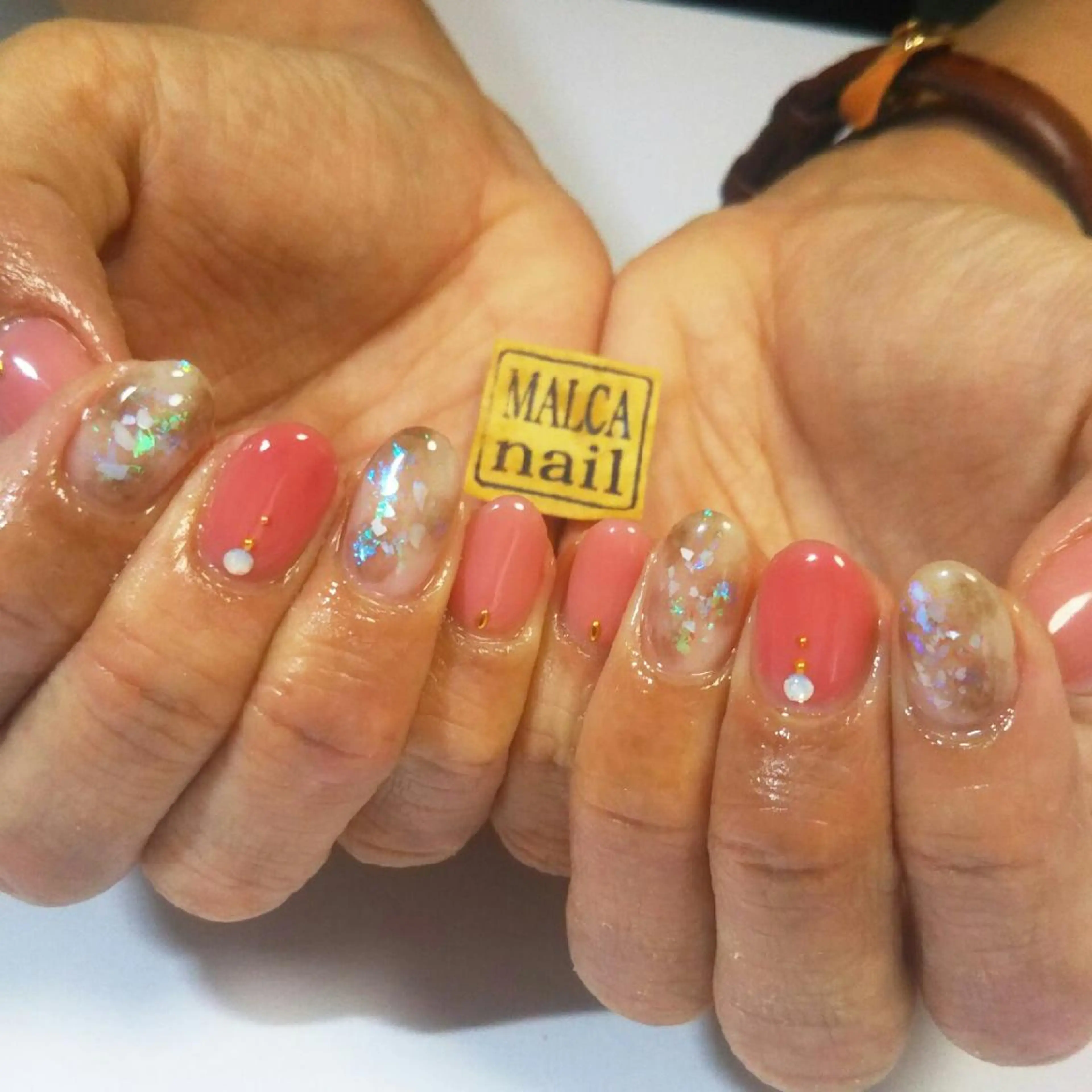 ネイル 荒木 莉奈のネイルデザイン