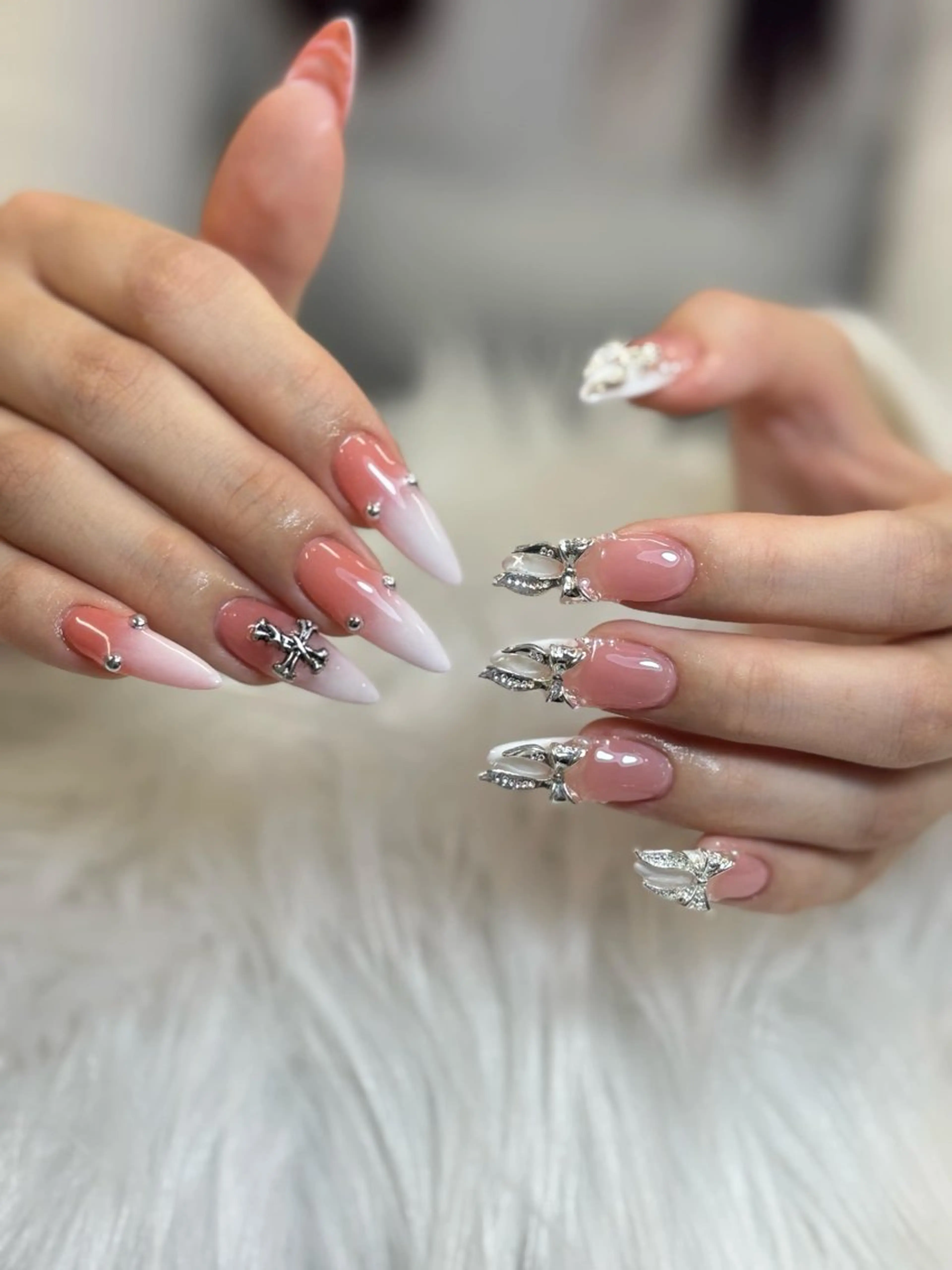 ネイル グラデーション ネイルチップ ハンドネイル ANA.CHUO NAILSのネイルデザイン
