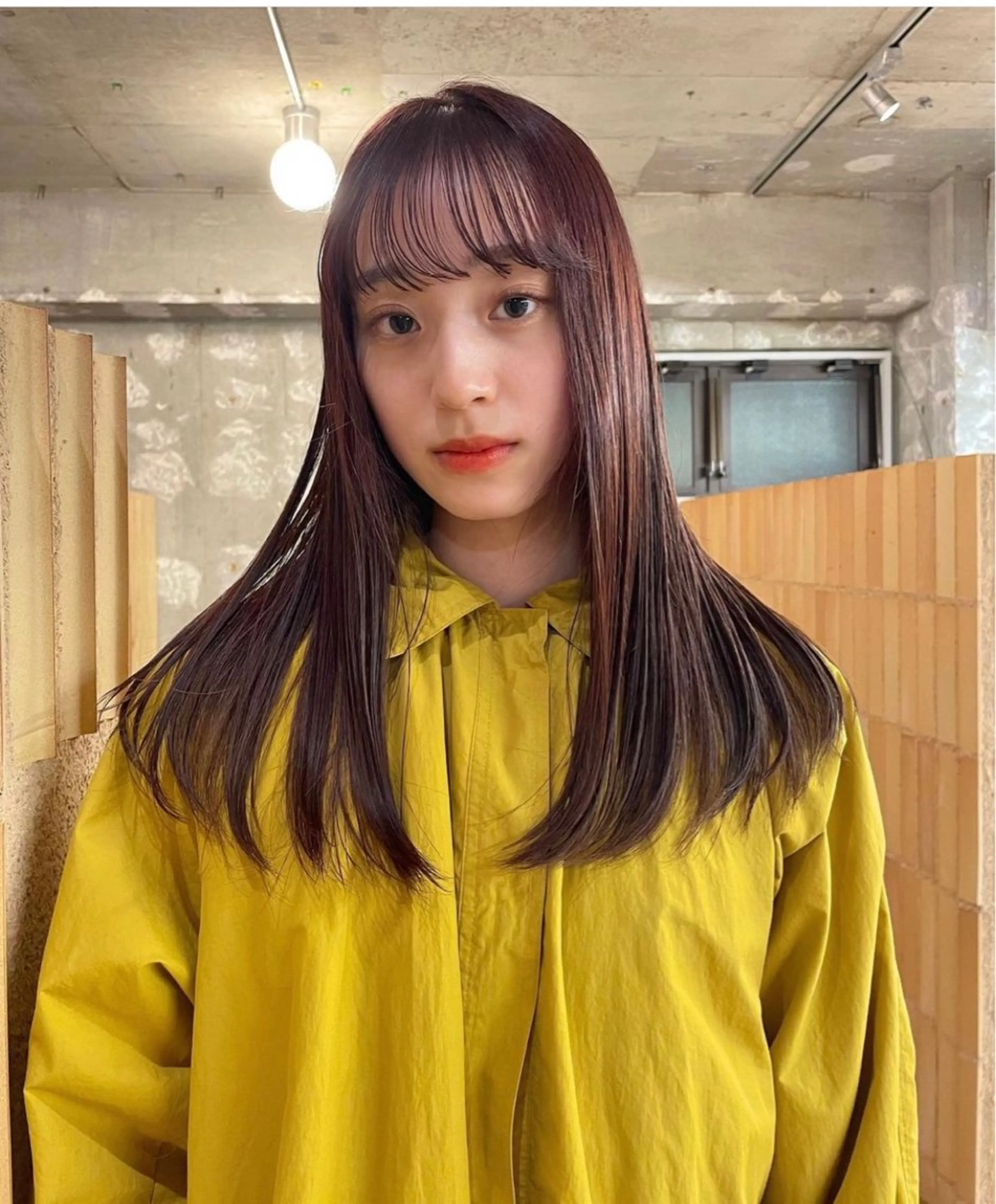 ロング カラー ブリーチ ブリーチなしカラー ピンクカラー ロング カット ヘアカラー 森田 博樹のヘアスタイル