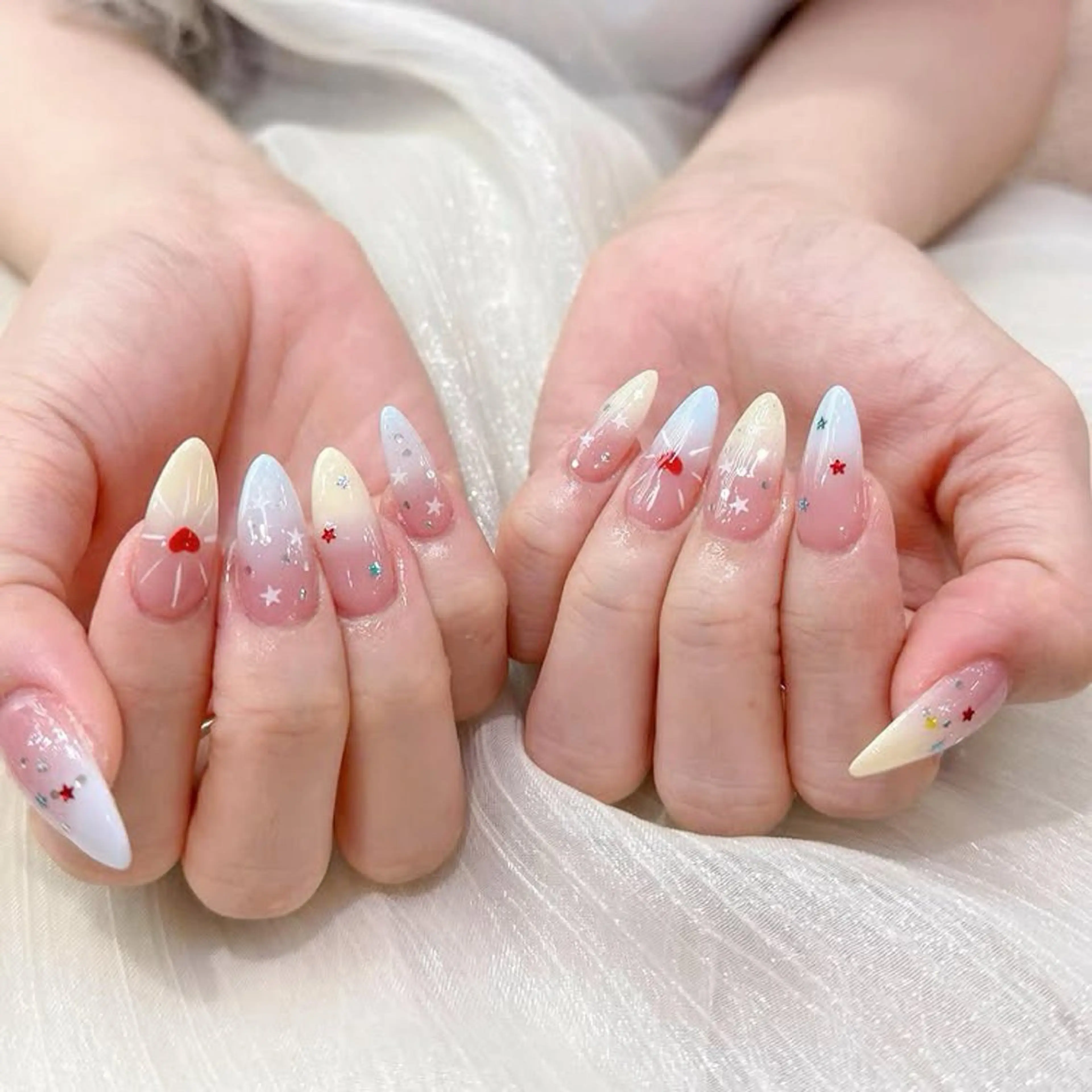 ネイル フレンチネイル グラデーション マグネットネイル ニュアンスネイル オフィスネイル ハンドネイル Squen Nail shinjukuのネイルデザイン