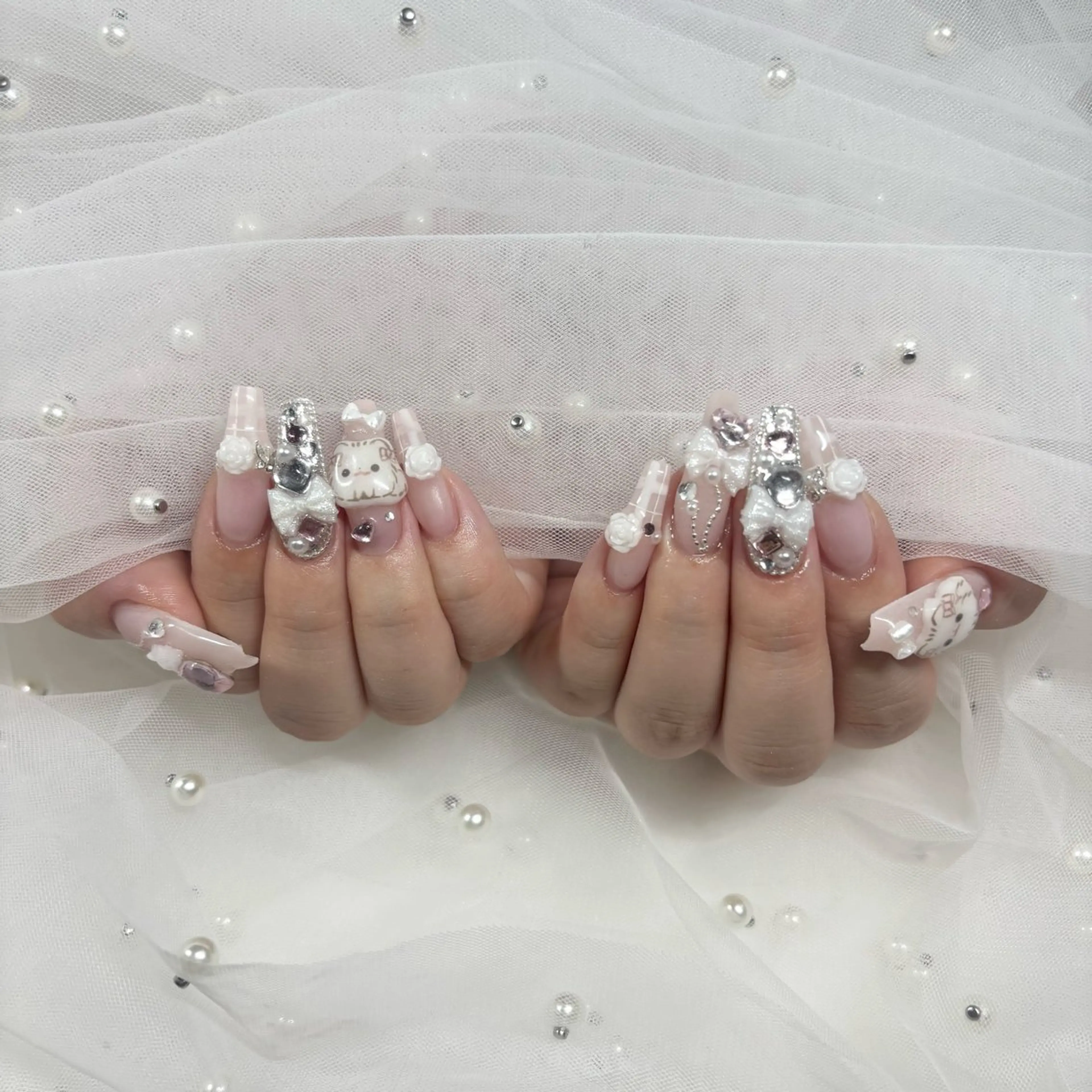 ネイル ハンドネイル ୨୧ mio୨୧のネイルデザイン