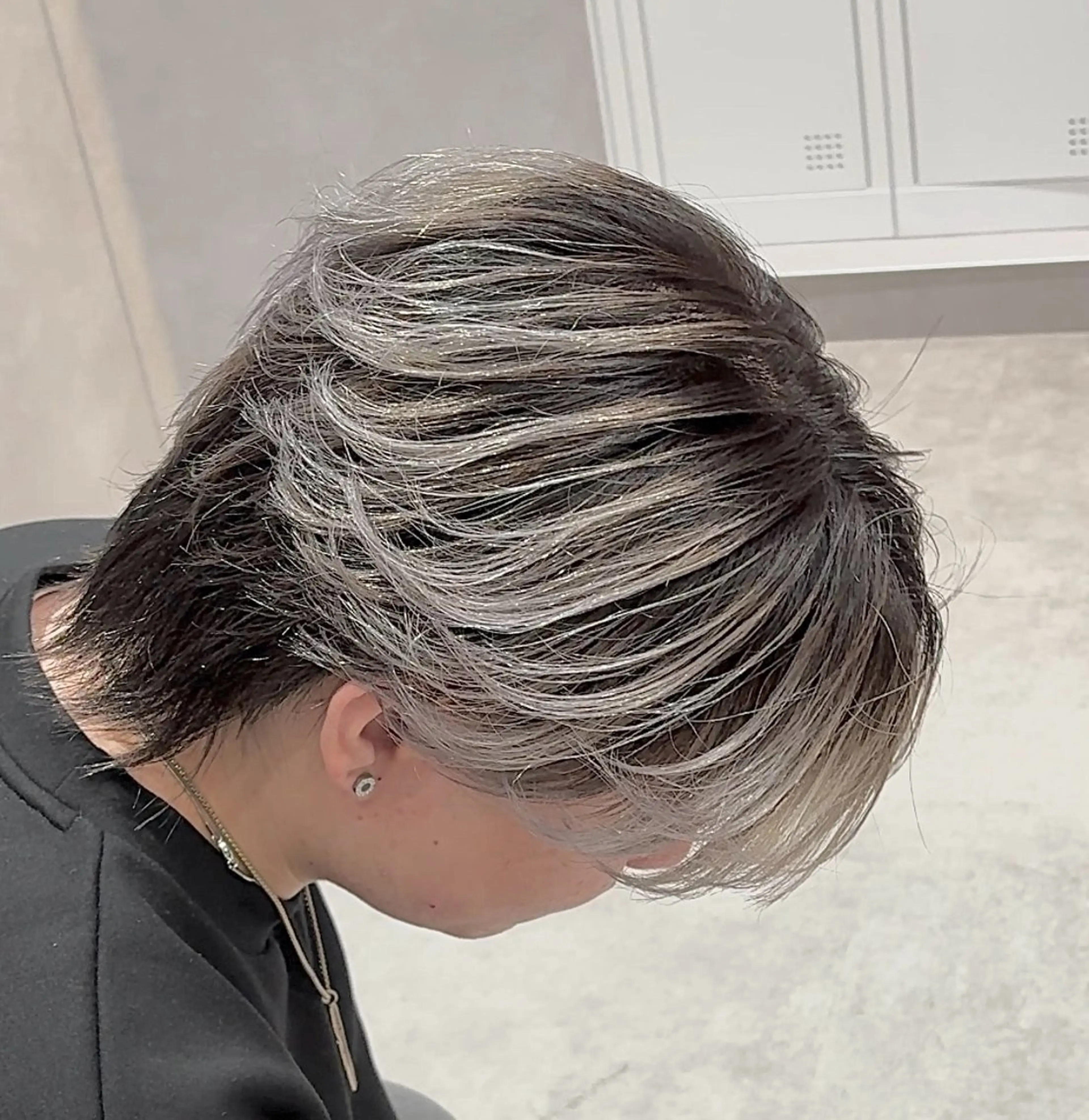ミディアム レイヤーカット カット ヘアカラー メンズ新宿/縮毛/ ブリーチ/パーマのヘアスタイル