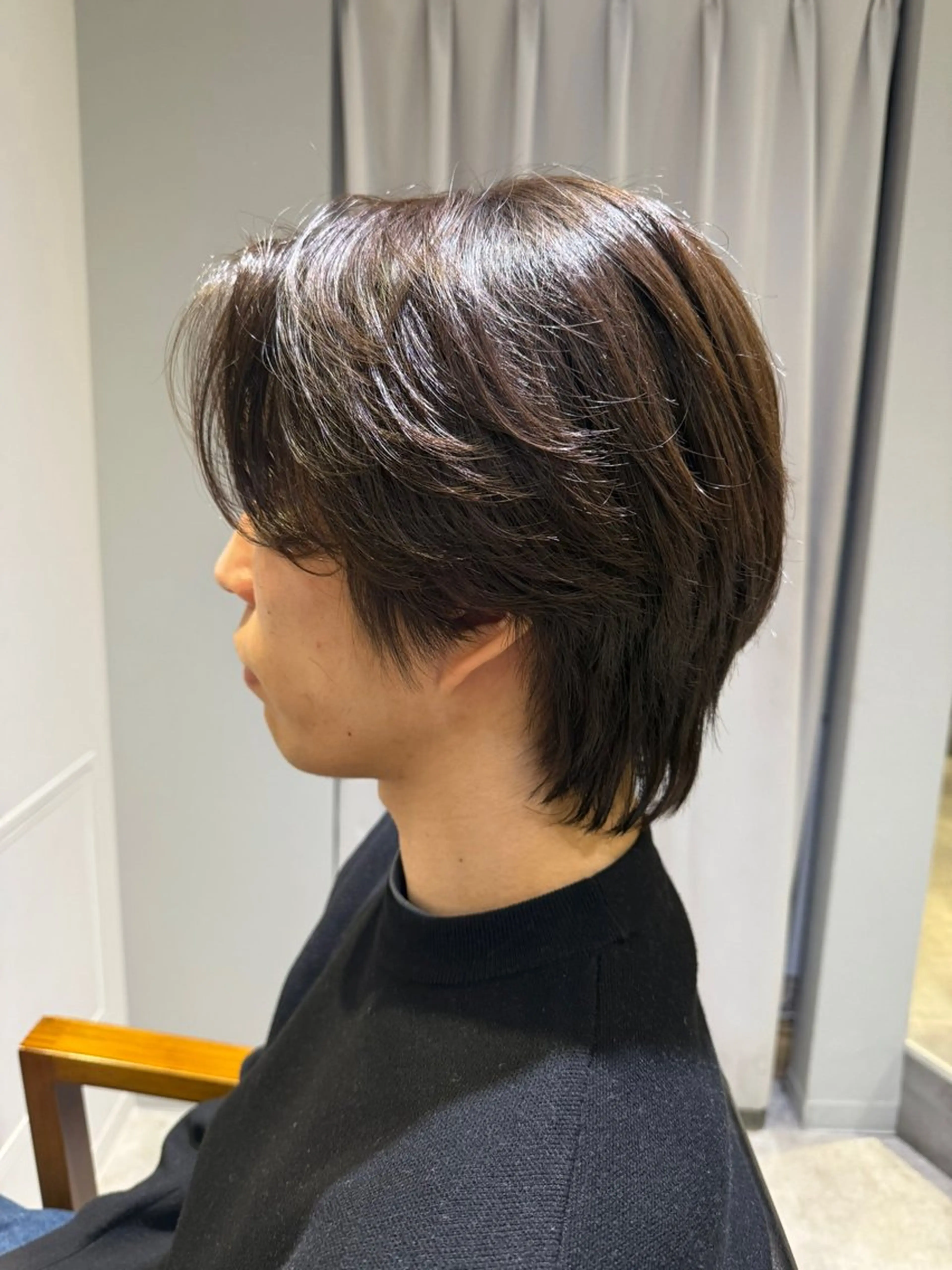 ショート メンズ センターパート ダウンパーマ フェザーパーマ メンズハイライト メンズ韓国風 藤崎百道メンズカット Zina/森井唯央のヘアスタイル