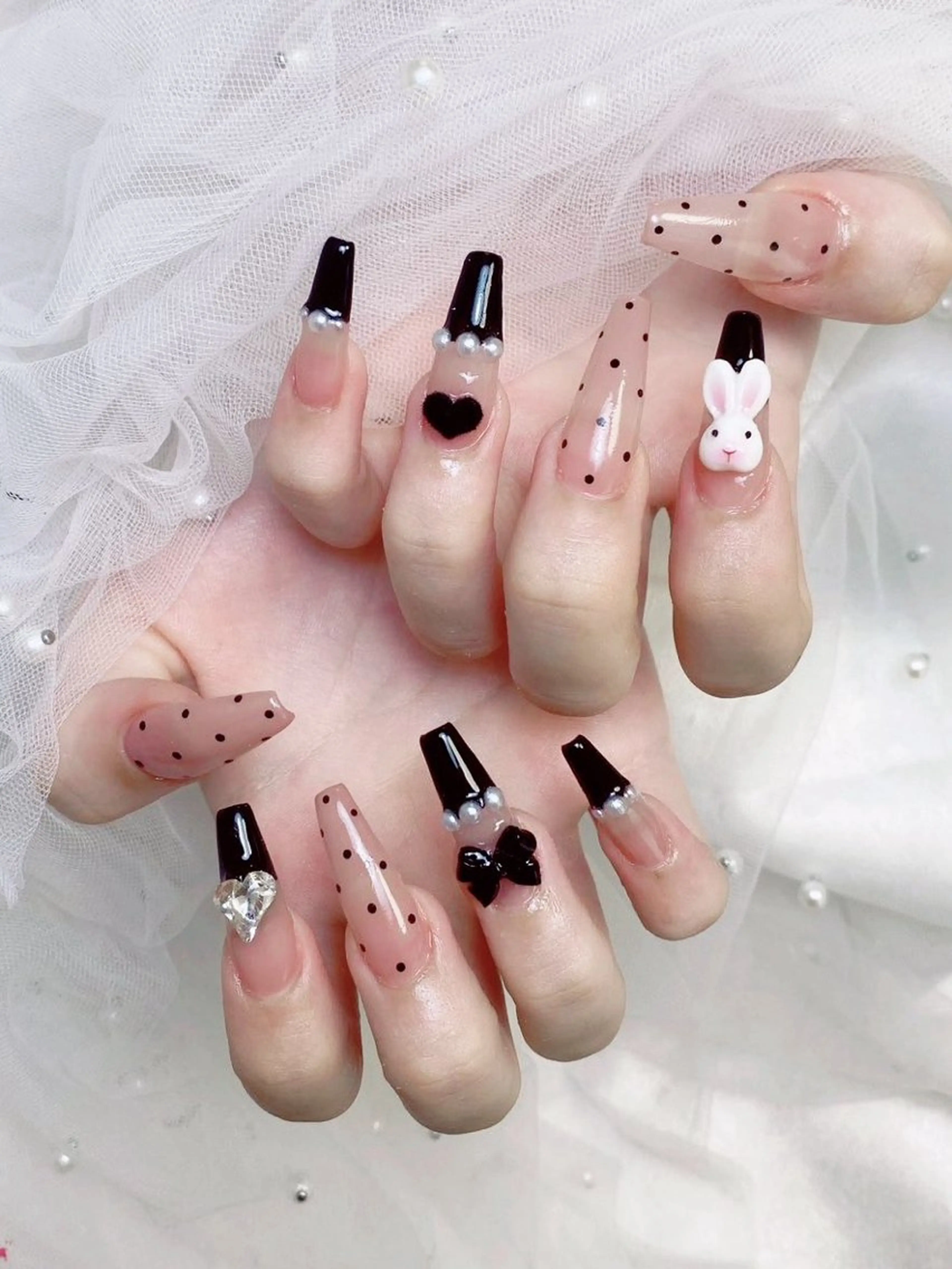 ネイル フレンチネイル ジェルネイル ハート 韓国ネイル マグネットネイル ネイルサロン lotusのネイルデザイン