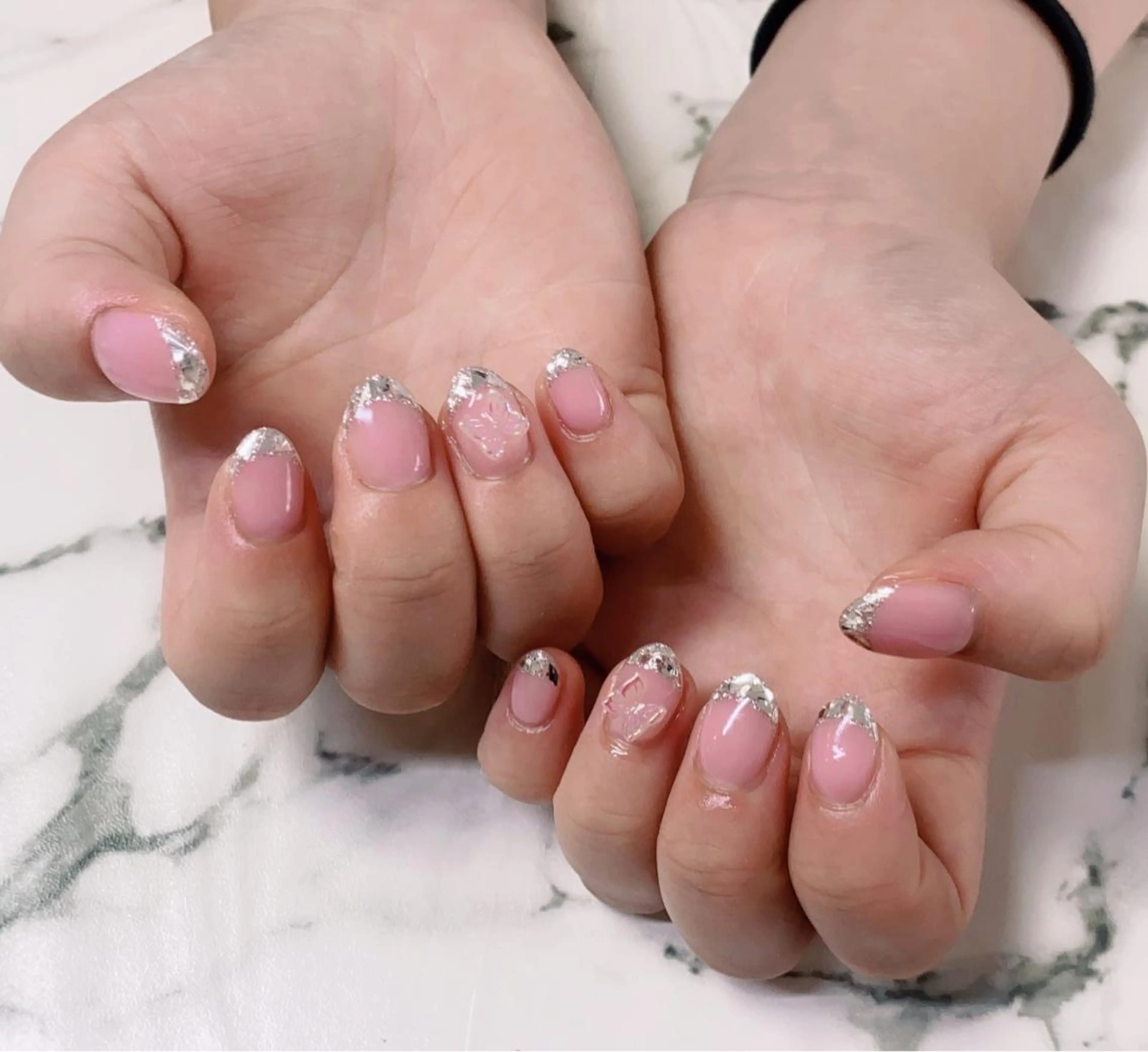 ロング カラー ネイル フレンチネイル ガラスフレンチ Q Free nailsのネイルデザイン