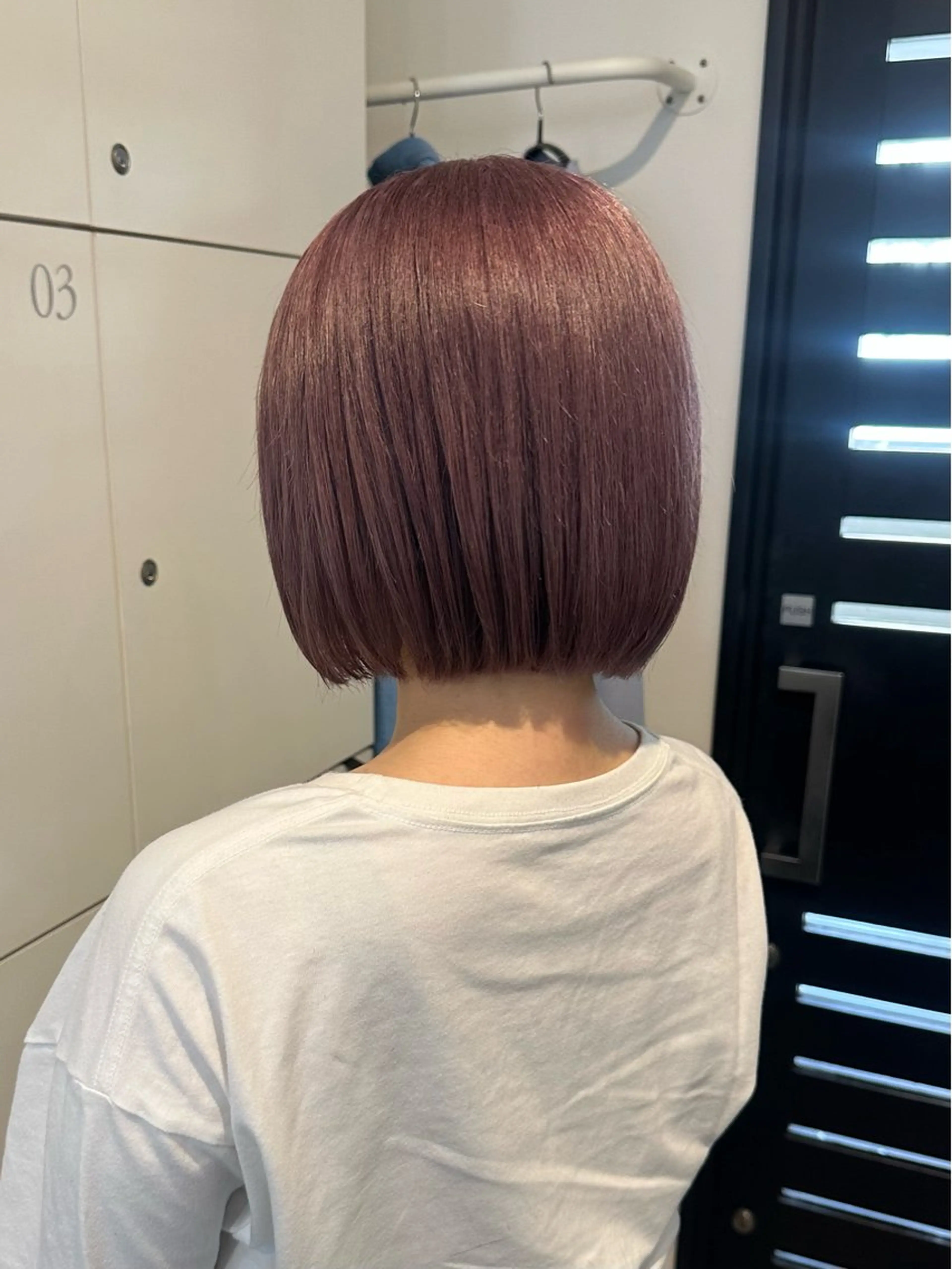 ショート カラー ヘアカラー ﾚｲﾔｰ/ﾊｲﾄｰﾝ WAKANAのヘアスタイル