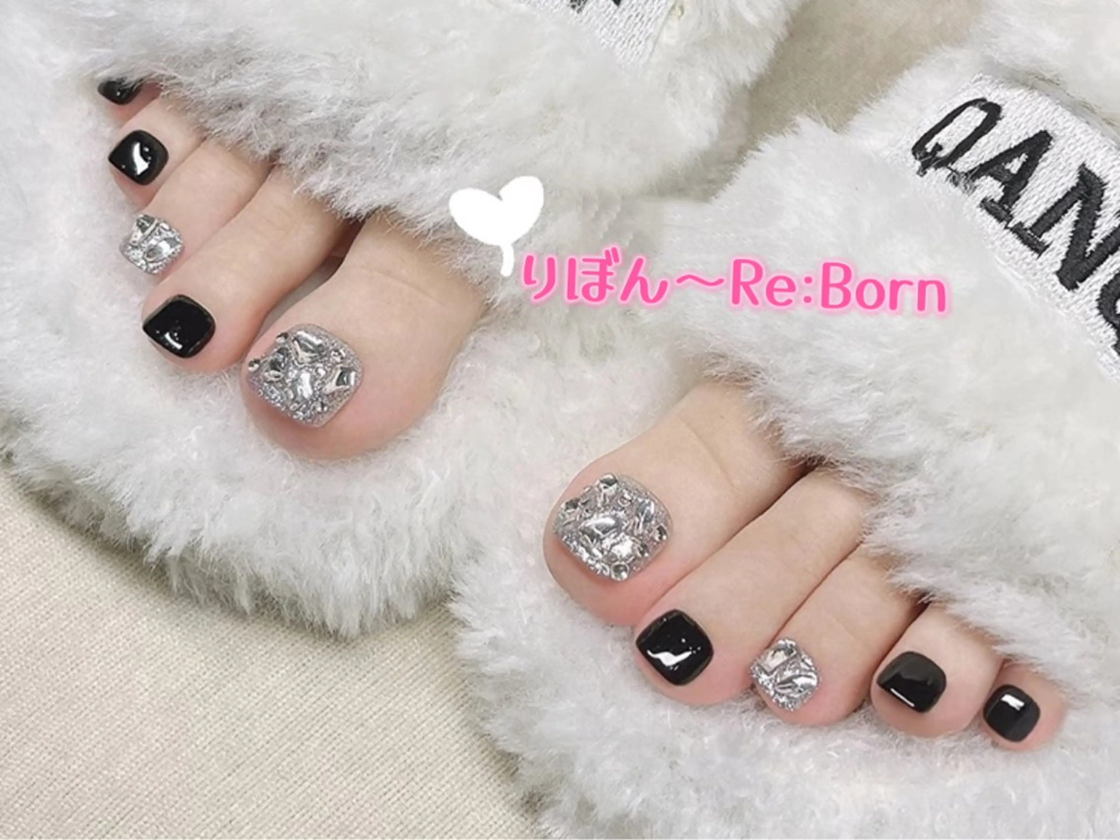 フットワンカラーorマグネットネイル＋親指埋め尽くし2本🎀¥6280の写真