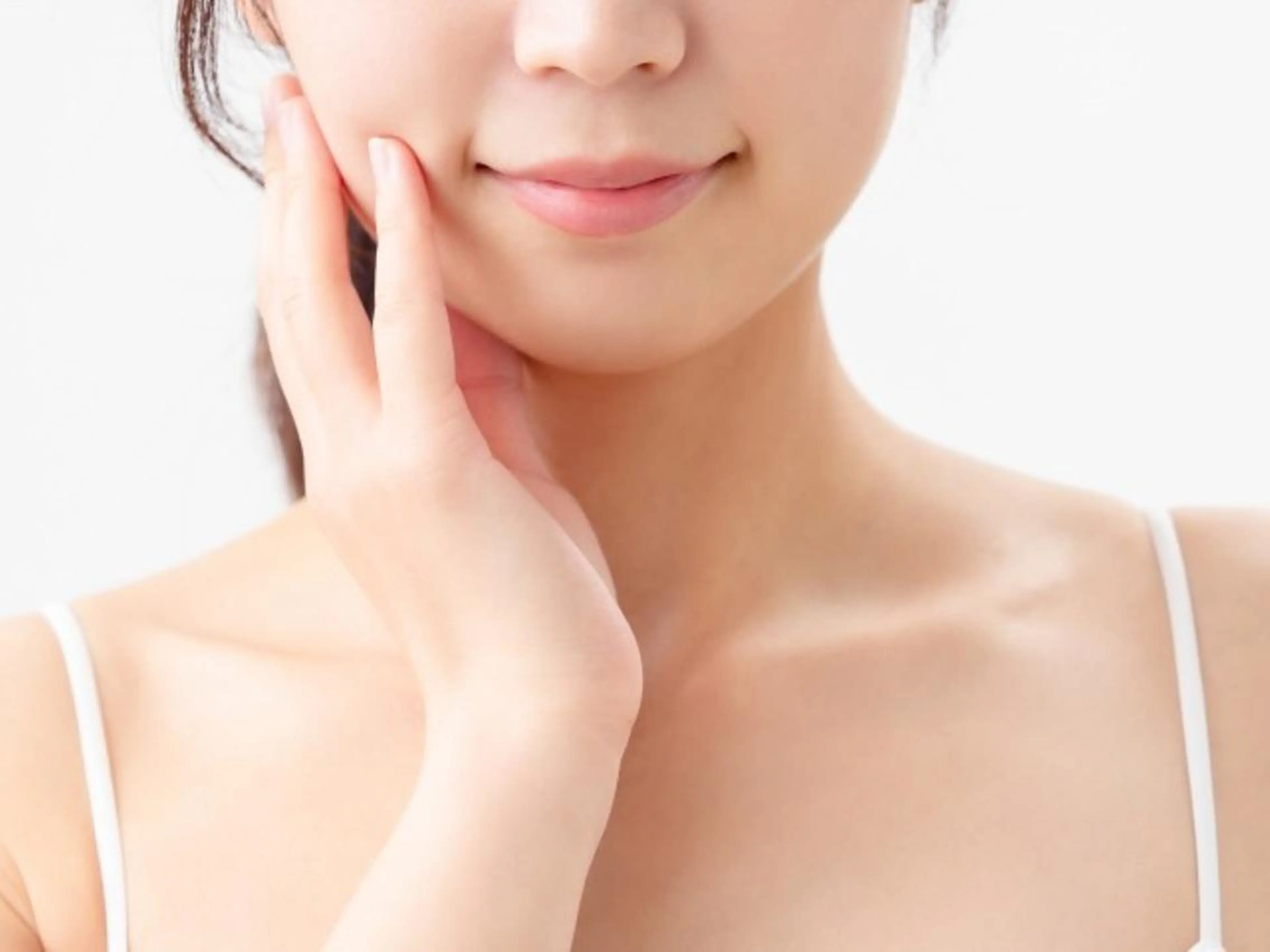 【ミニモ限定】レディース【顔脱毛】垢抜け＆化粧ノリアップ！！保湿パック付✨の写真