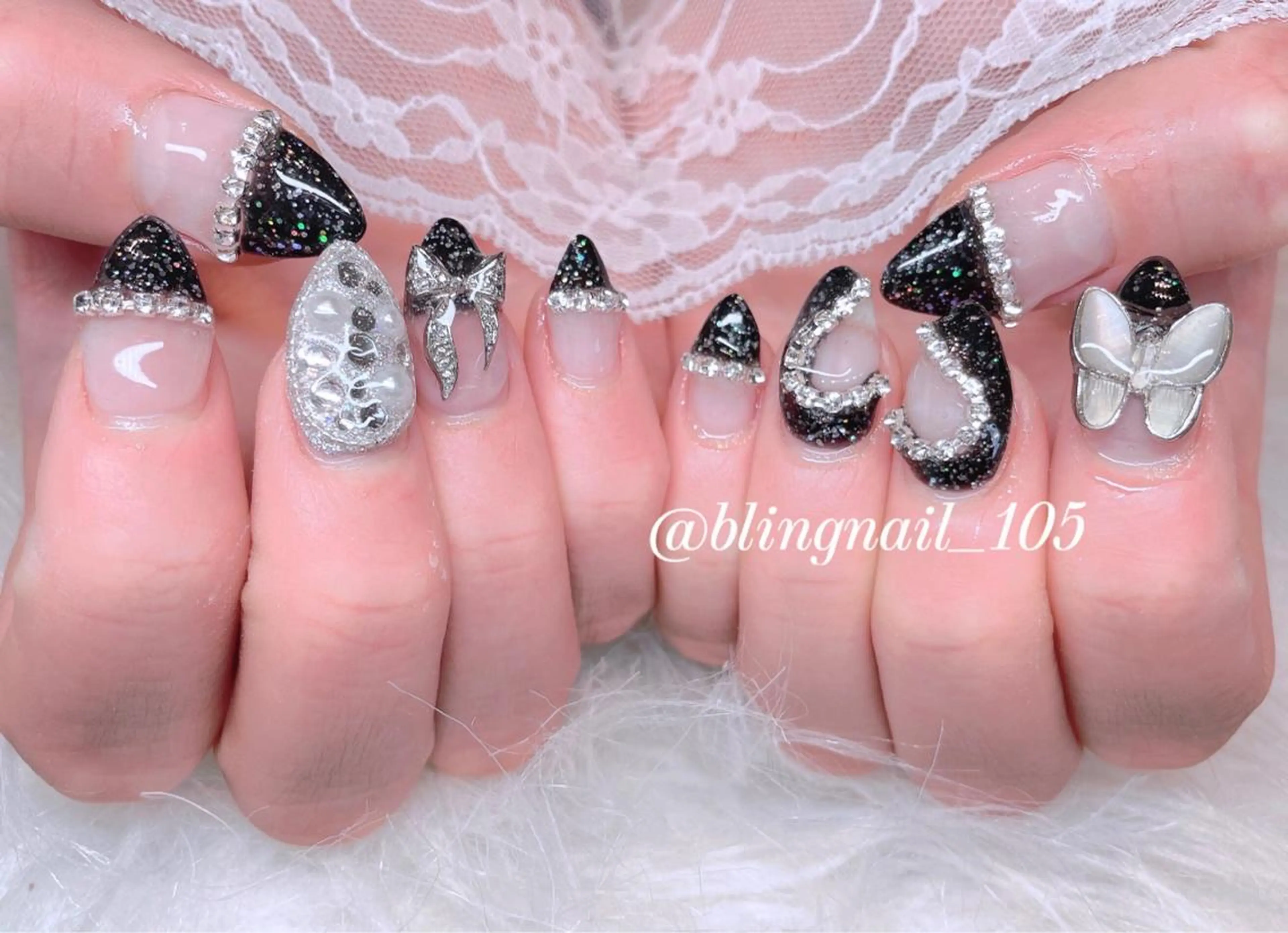 ネイル 23時まで❤︎韓国、 ワンホンネイルのネイルデザイン