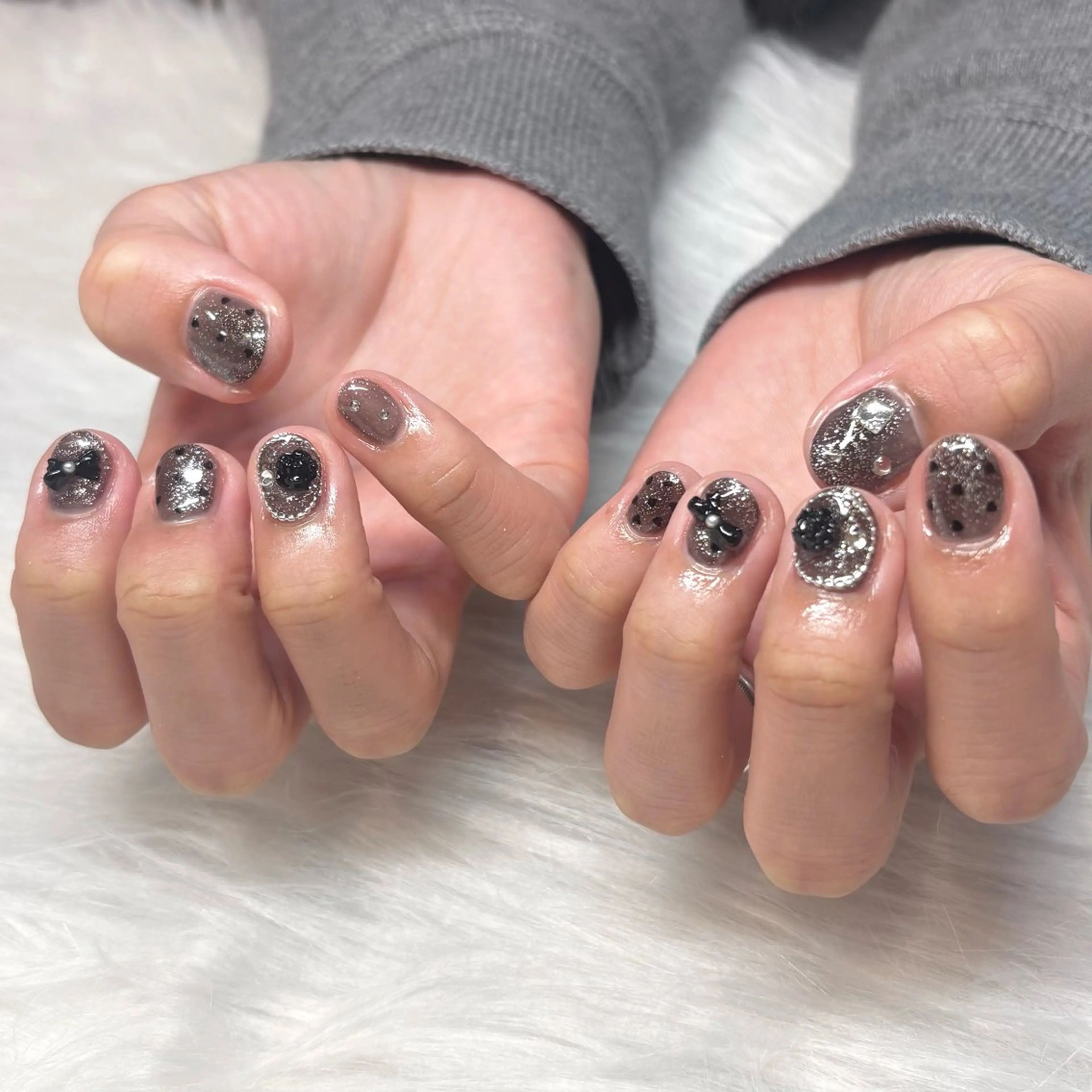 ネイル ラメ(グリッター) ハンドネイル HANA ソブエのネイルデザイン