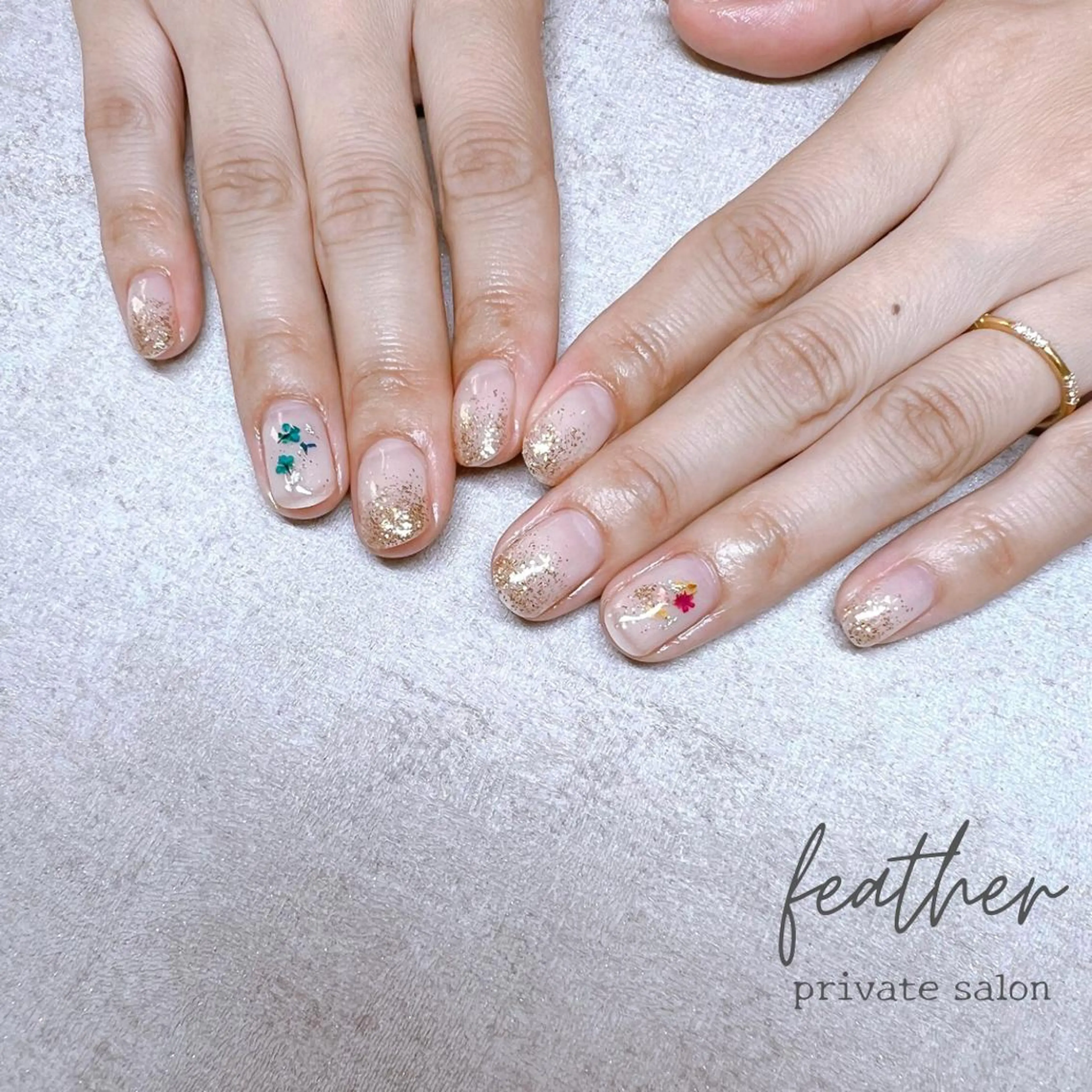 ネイル Feather MAIのマツエク・マツパデザイン