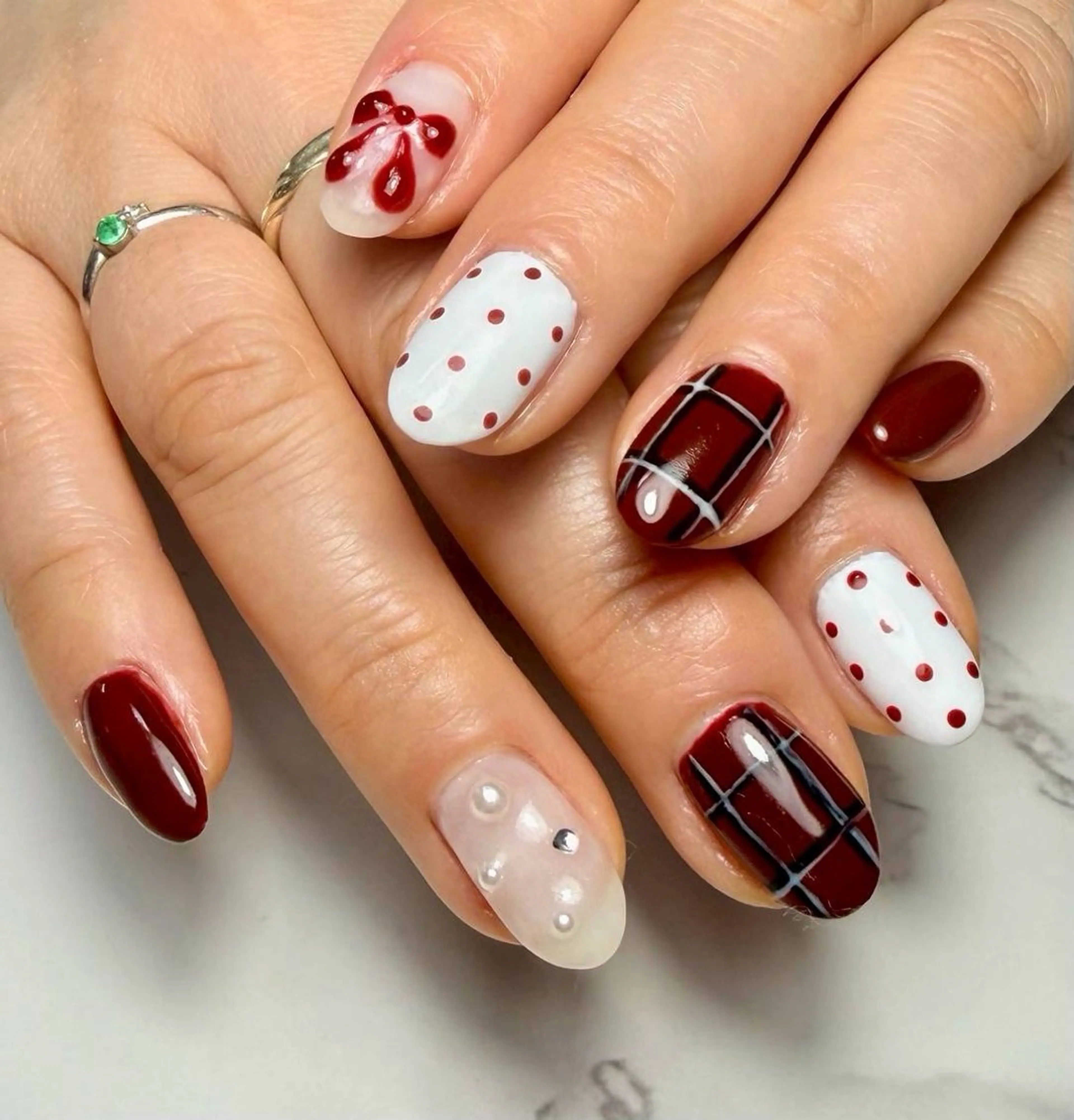 ネイル アートネイル チークネイル フラッシュネイル フラッシュマグ フレンチネイル M.N_ nailのネイルデザイン