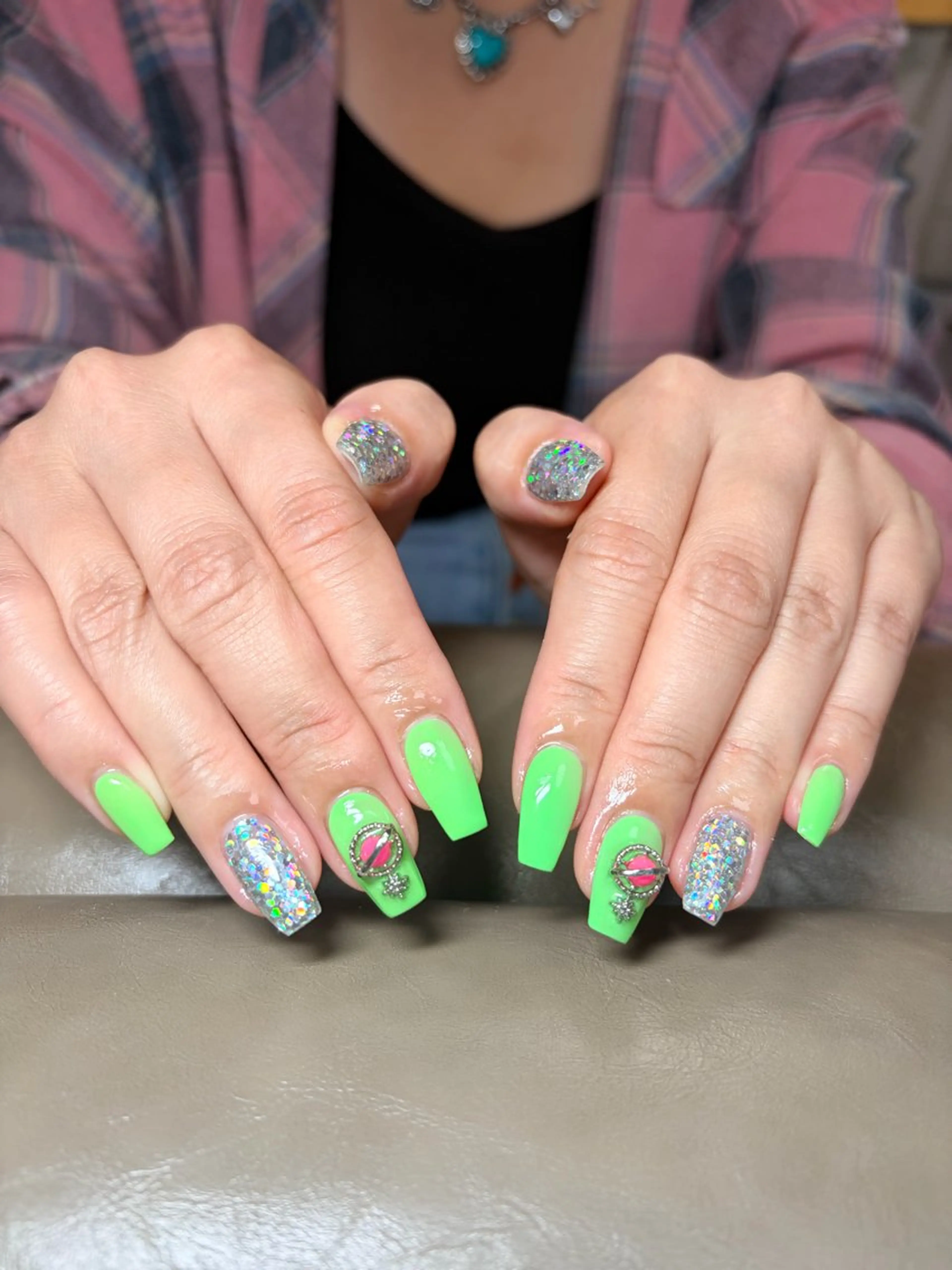 ネイル I pinknail 韓国風·持ち込み専門のネイルデザイン