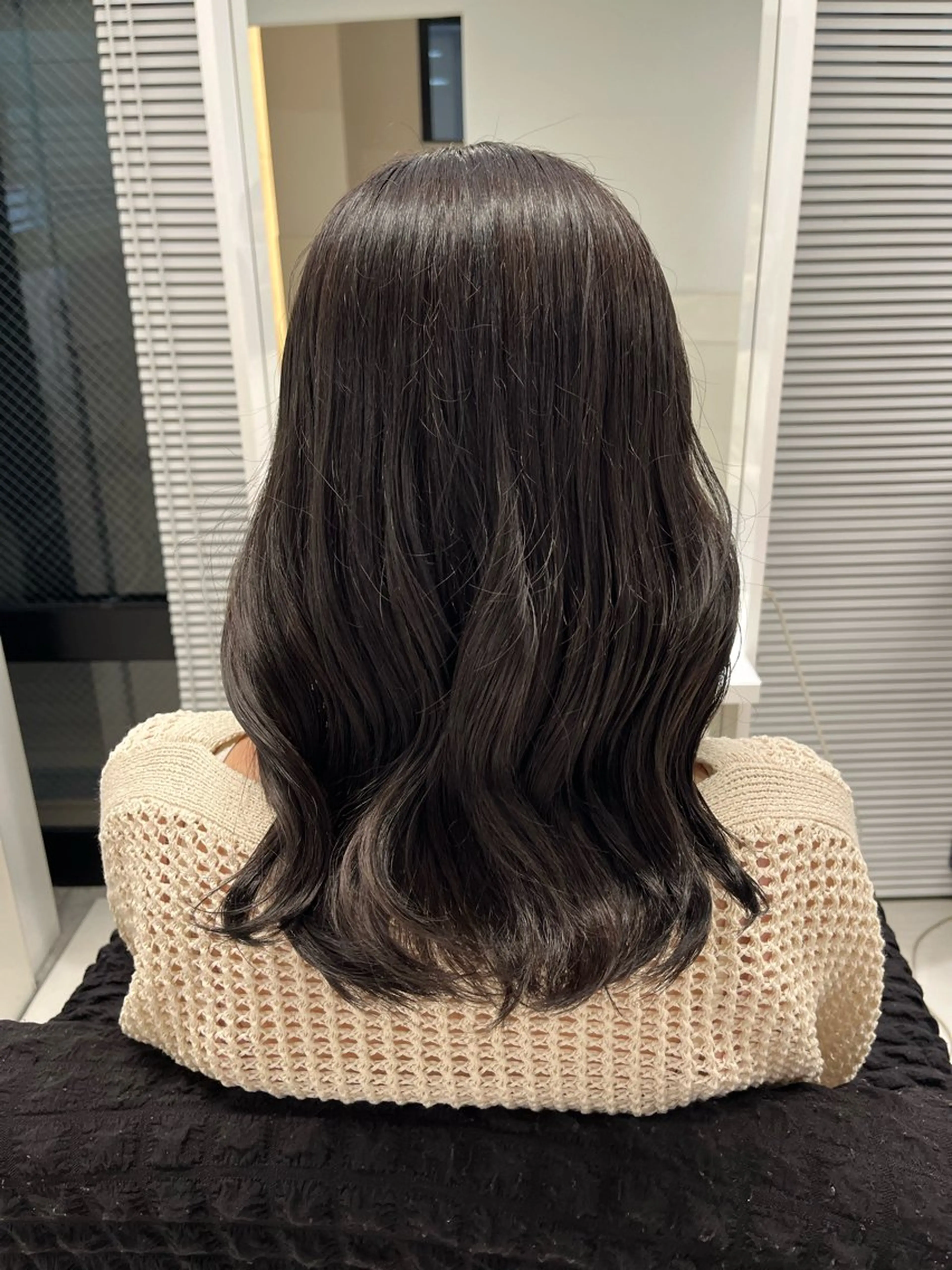 カラー ブラウンカラー ダークブラウン sena⌇ベージュ⌇ ブリーチなしWカラーのヘアスタイル