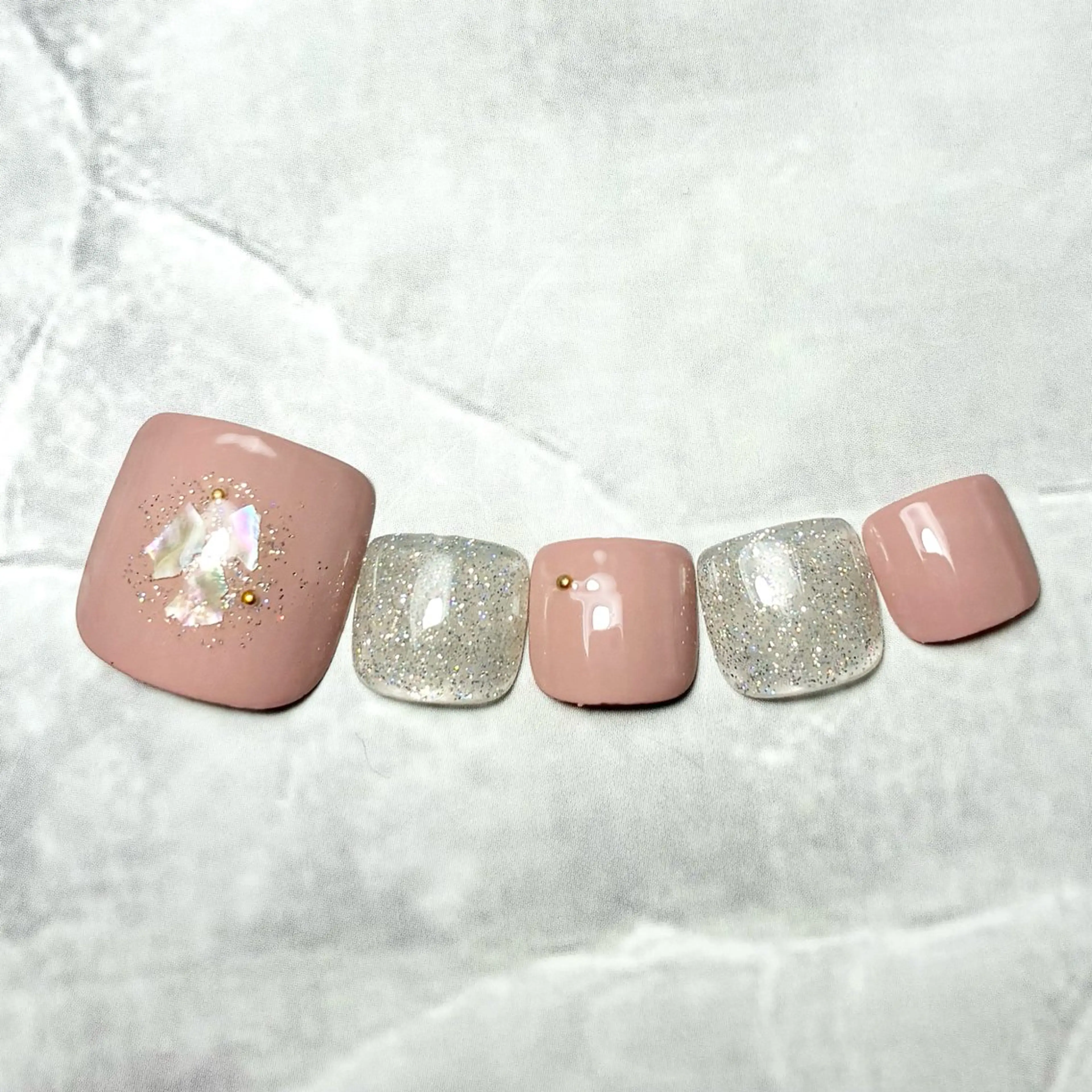 ネイル フットネイル nailsalon liccáのネイルデザイン