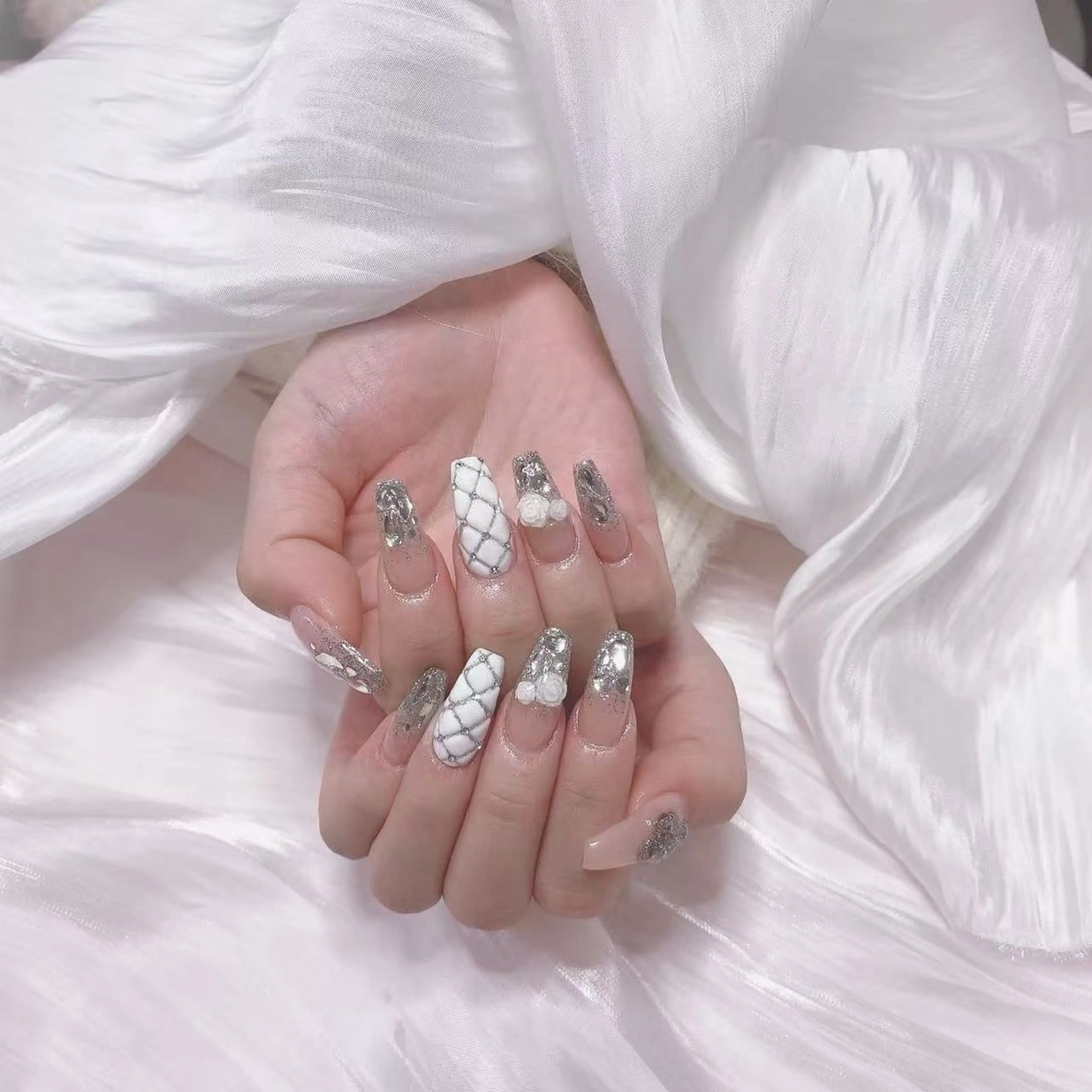 ネイル ジョリ kasumi🌹💅のネイルデザイン