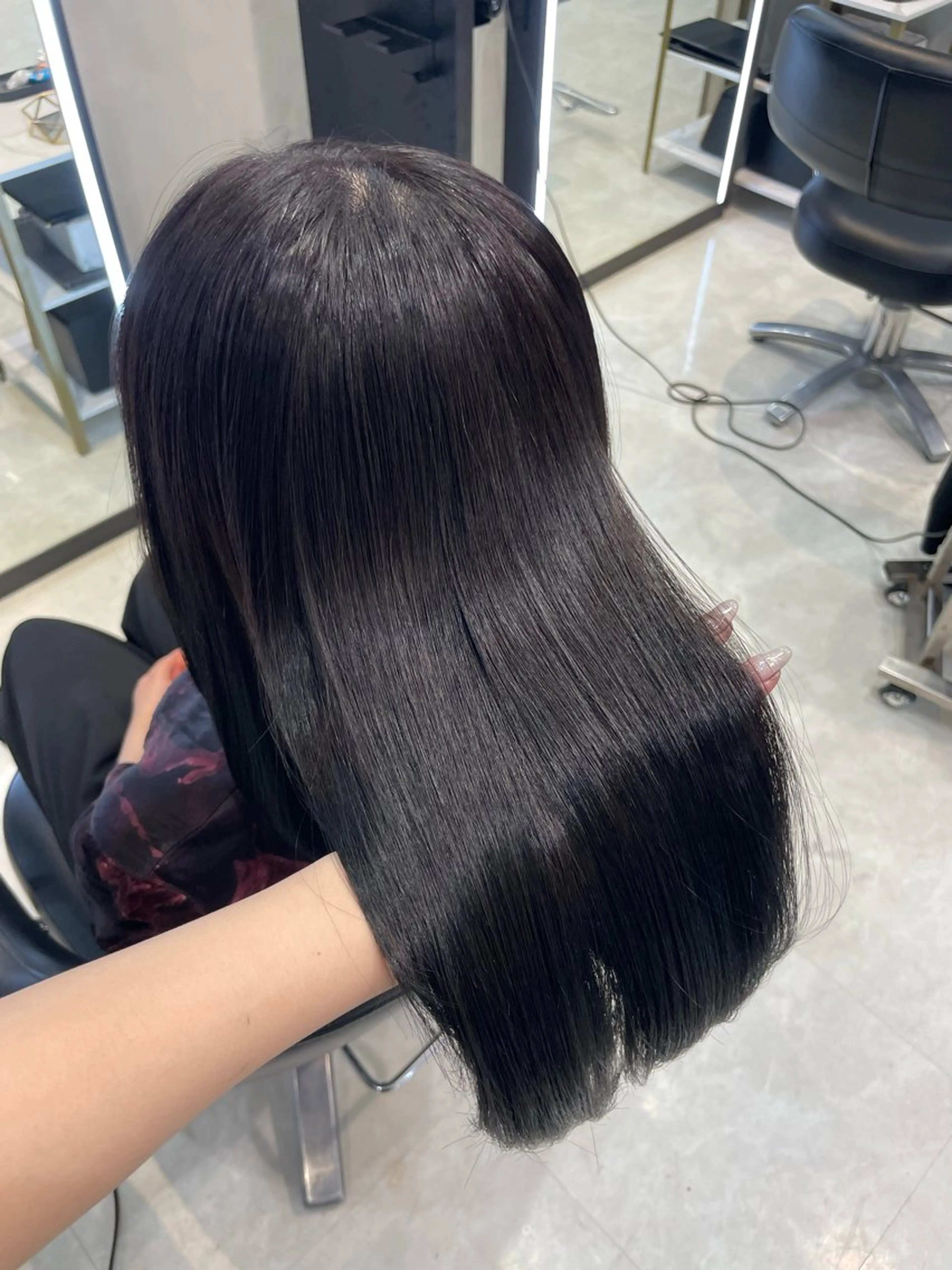 ミディアム カラー 艶カラー♡クール トレンドヘア♡アユミのヘアスタイル