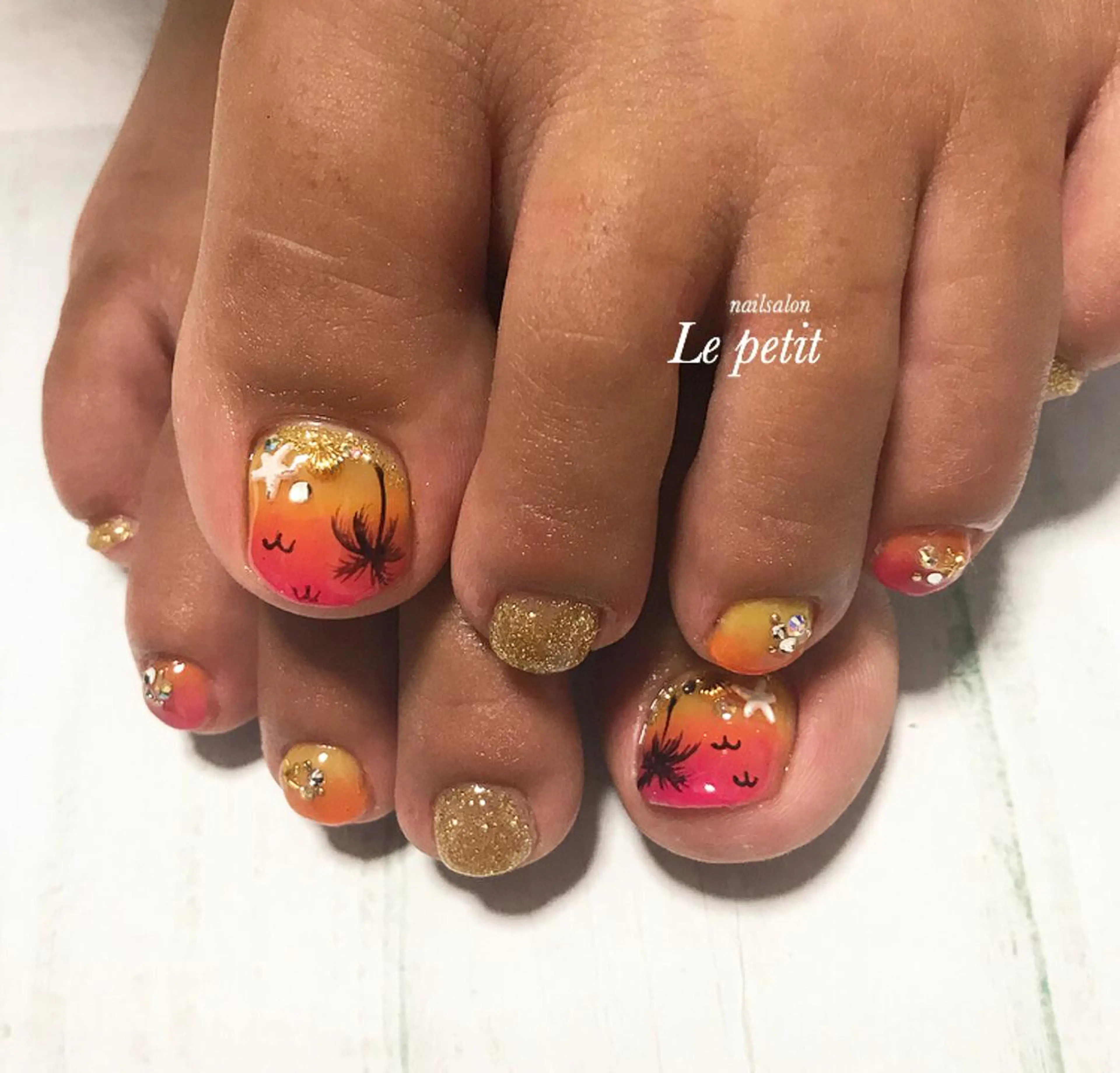 ネイル 石野 広佳のネイルデザイン