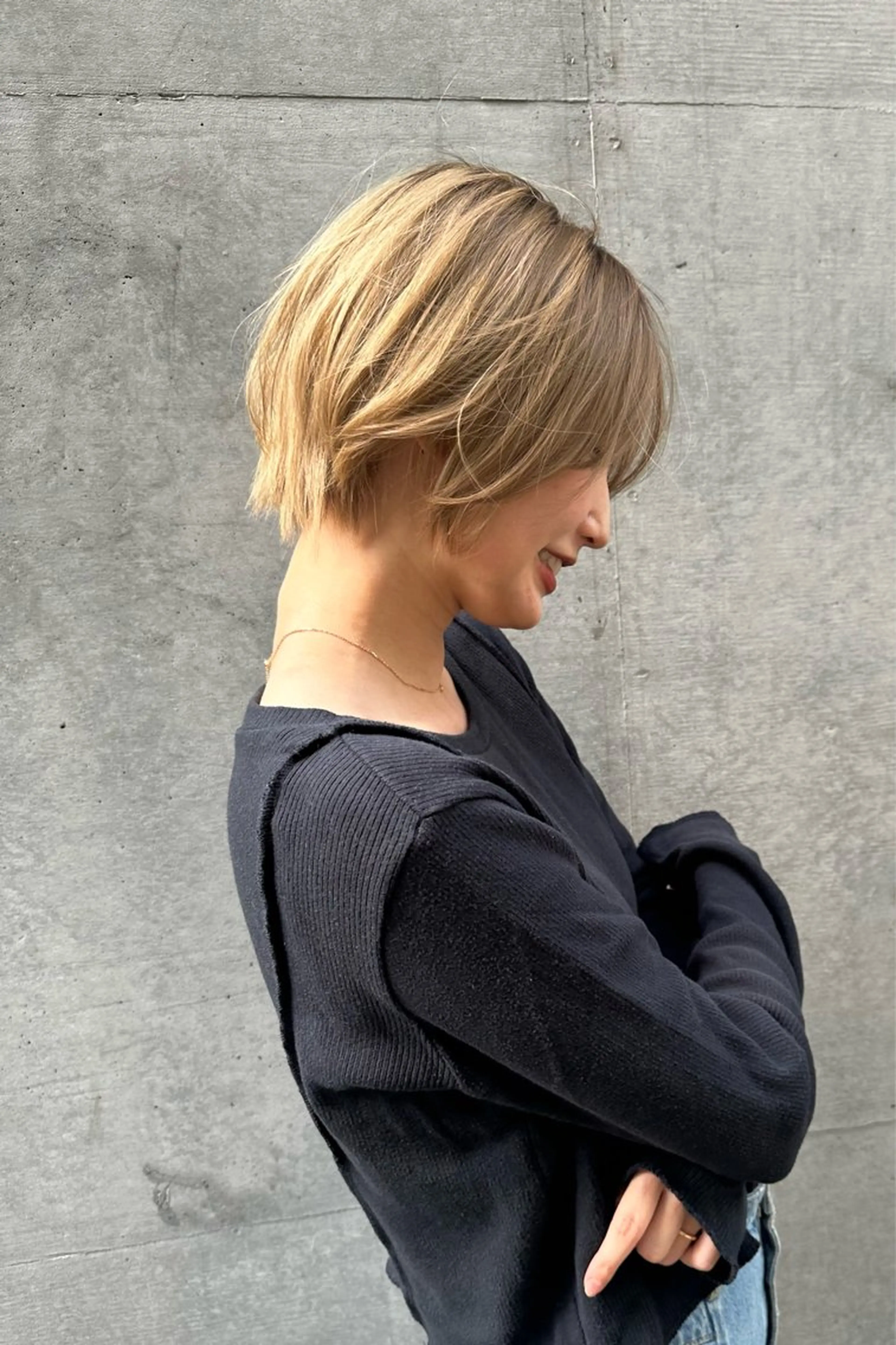 ショート 外国人風カラー 美髪矯正/酸性ストレ ート/艶カラー/堅田のヘアスタイル