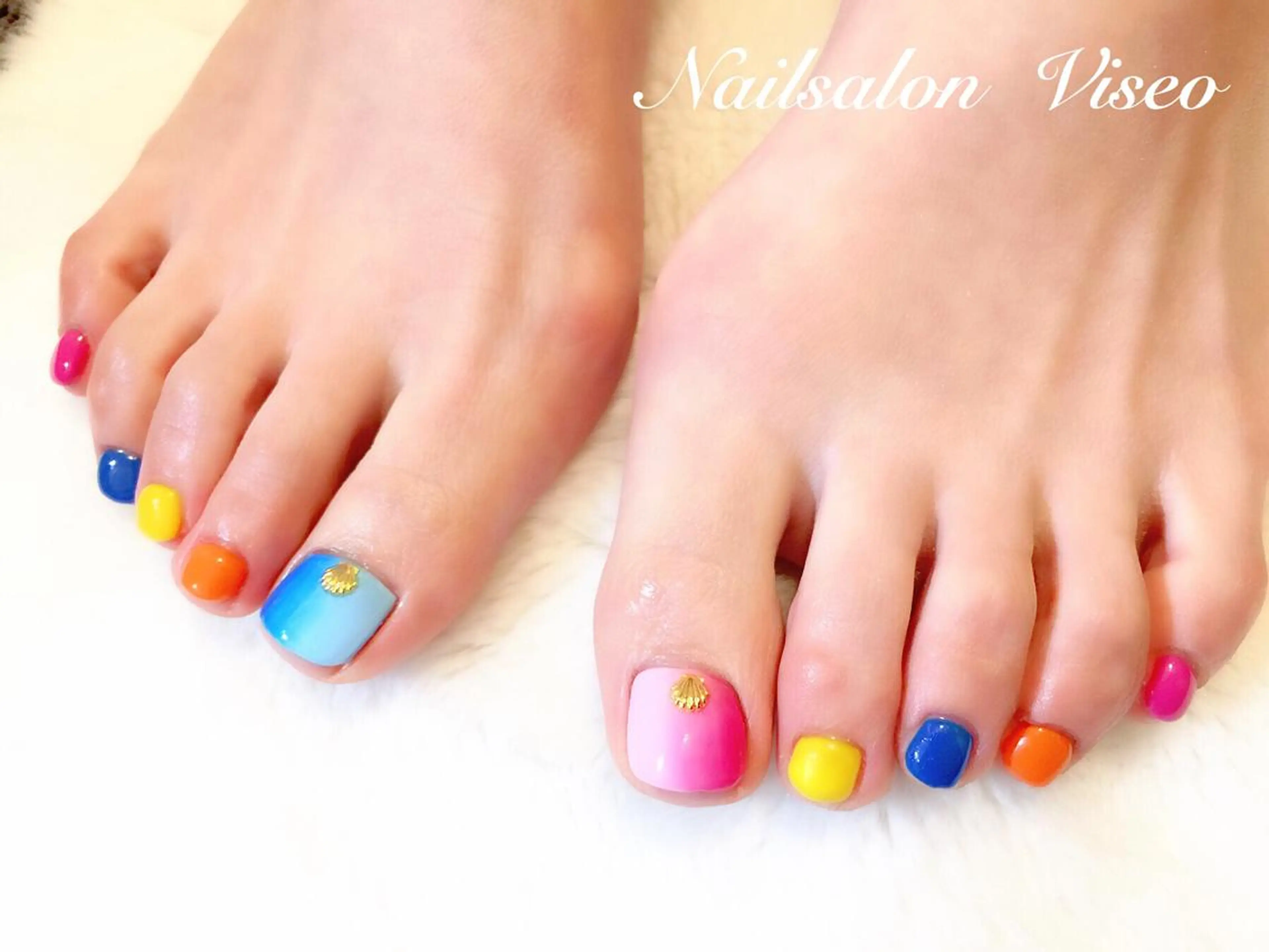 ネイル フットネイル Viseo《6週間 長持ちパラジェル》のネイルデザイン