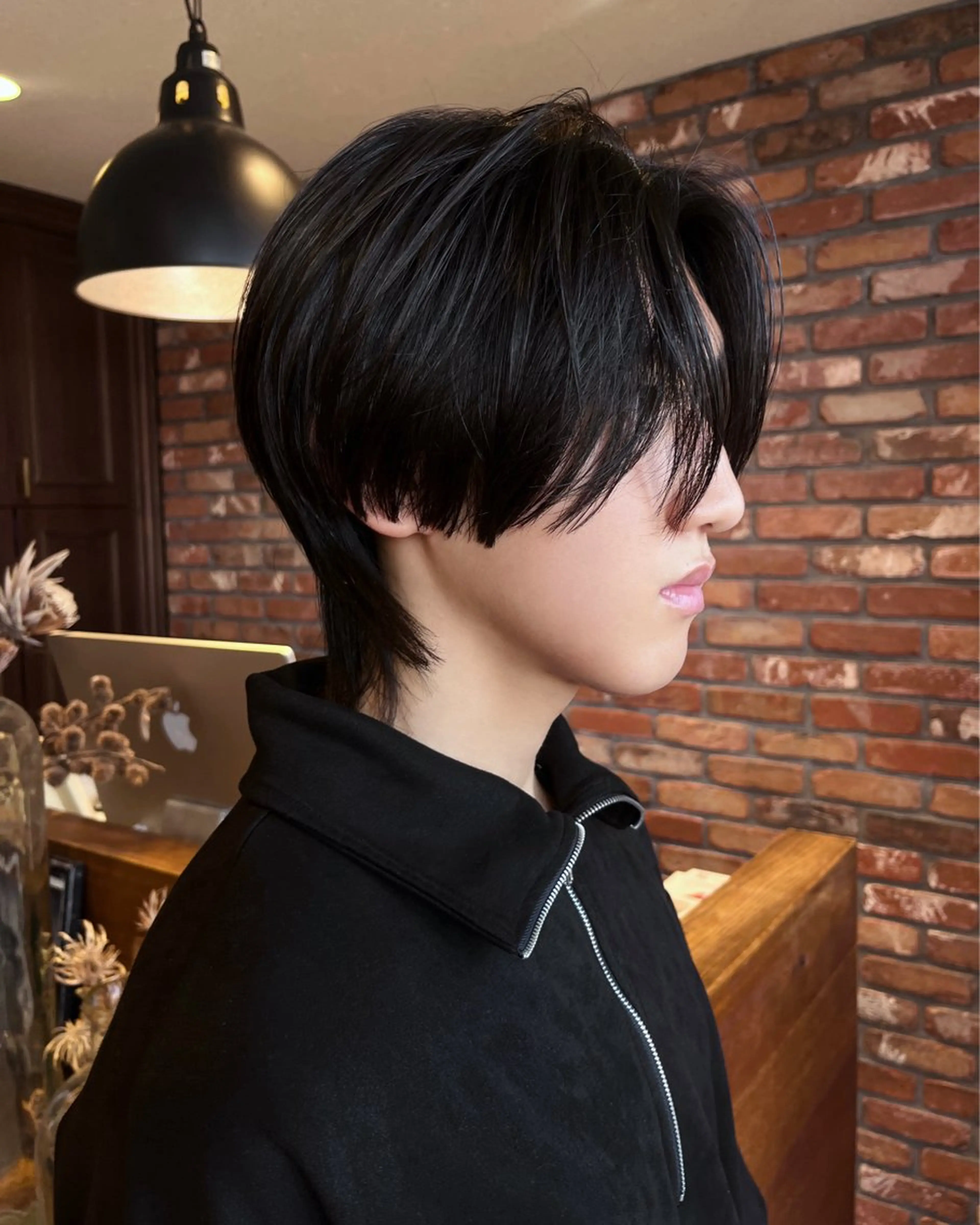 ショート カット Vicky オリーブ メンズカジュアルのヘアスタイル