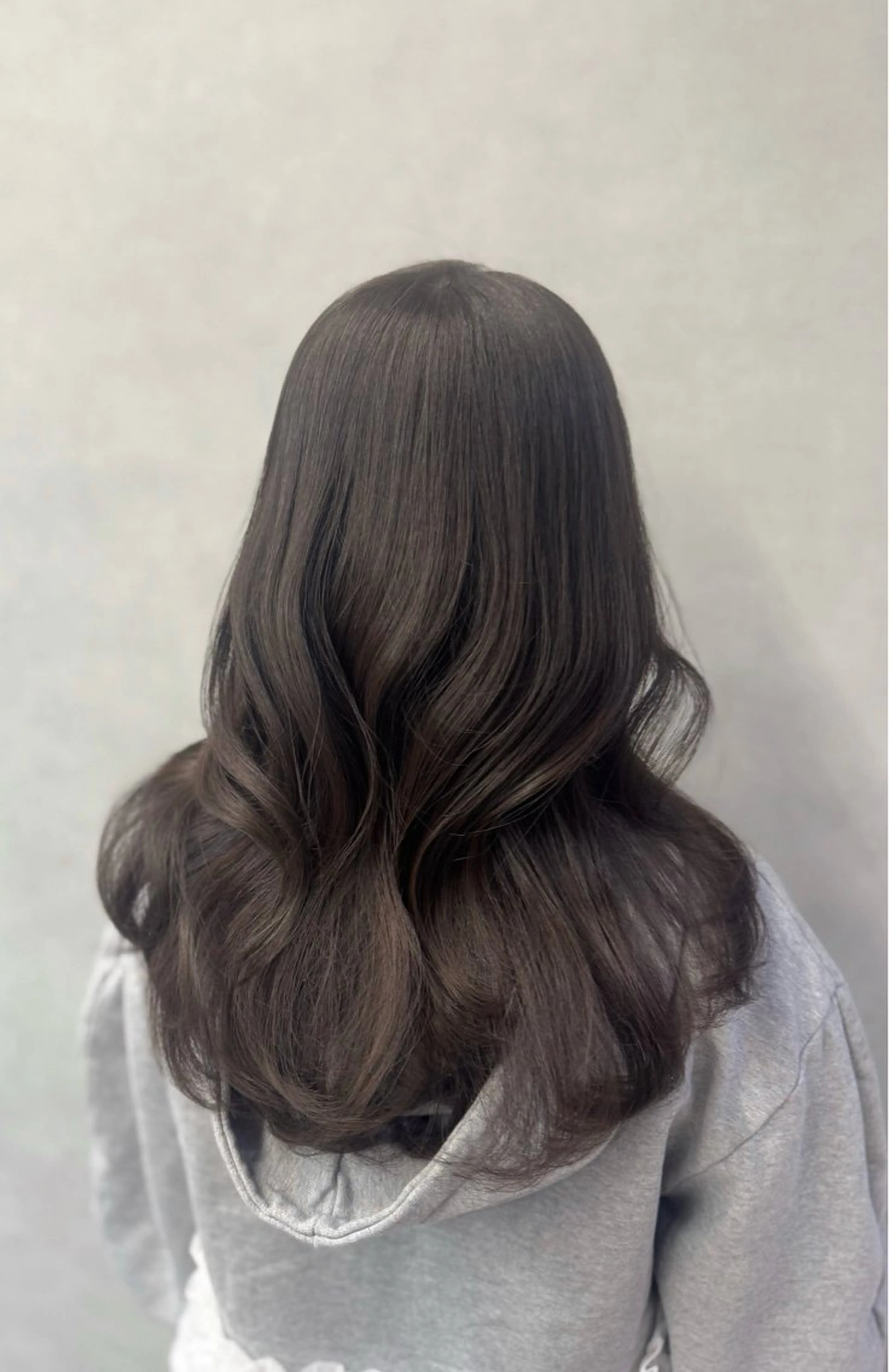 ロング カラー 宮本 優のヘアスタイル