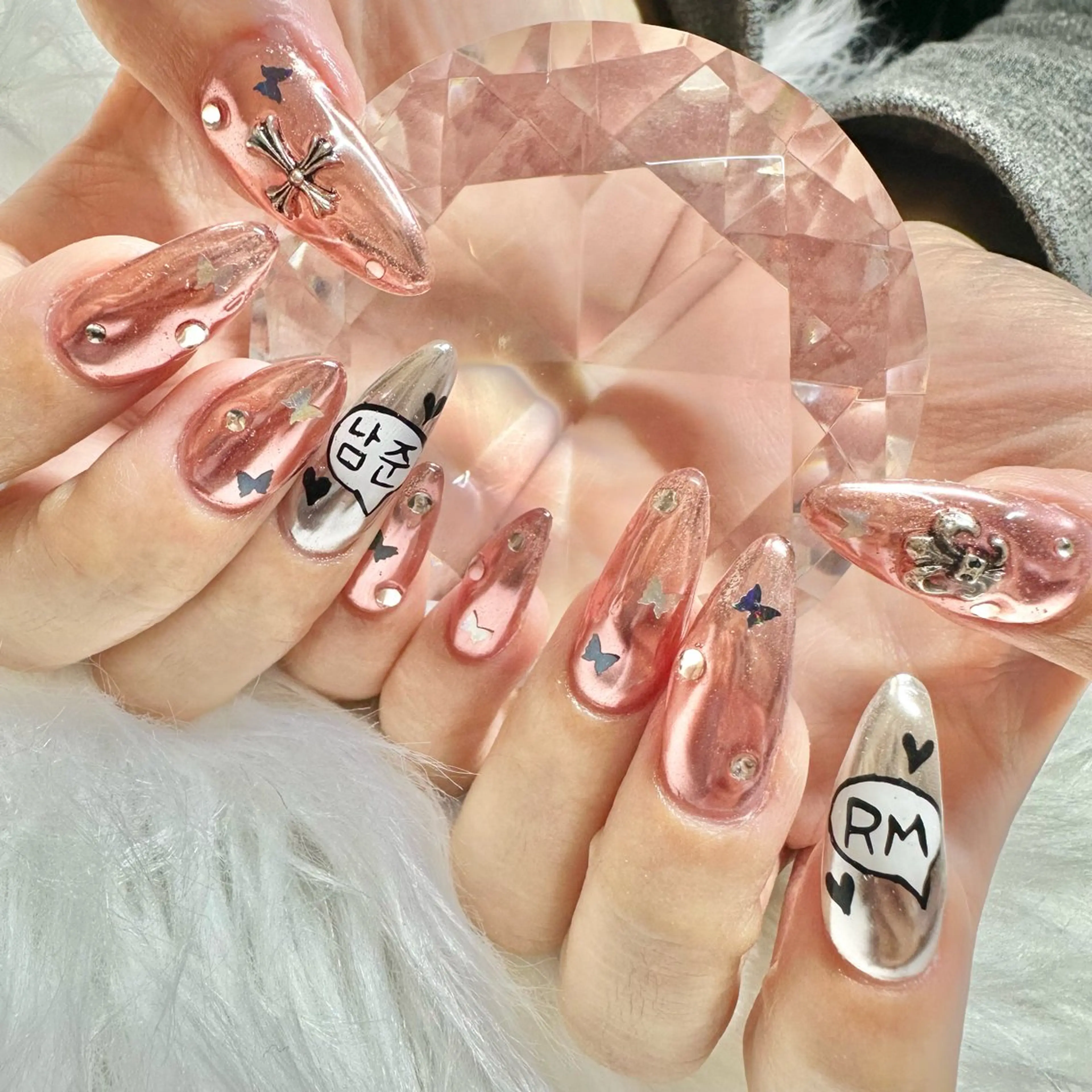 ネイル 韓国ネイル ミラーネイル ワンホンネイル ハンドネイル フットネイル 🤎CHARME NAIL🤎のネイルデザイン