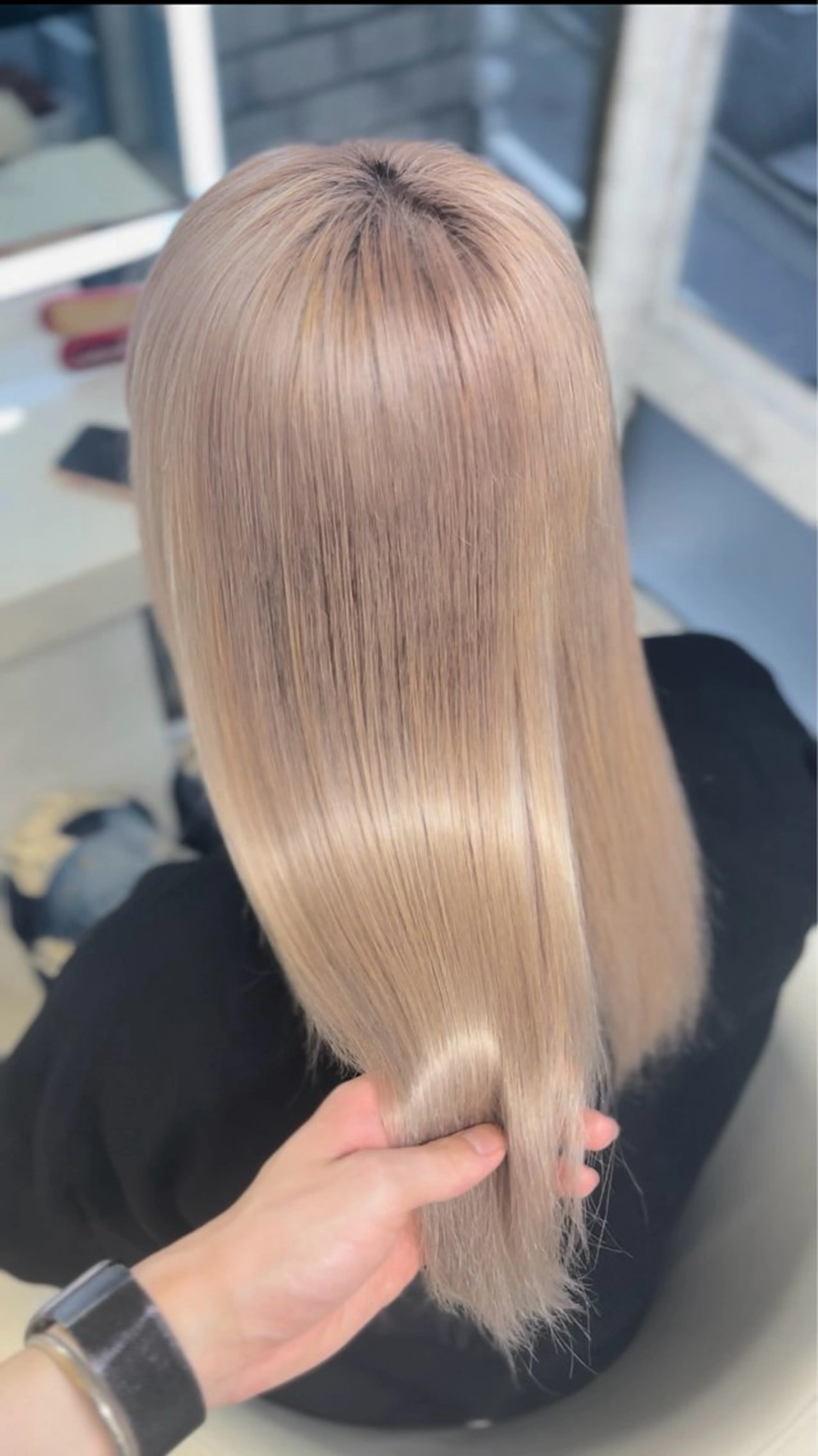 セミロング カラー ヘアカラー 渋谷/ハイトーン/ ブリーチ/歩夢のヘアスタイル