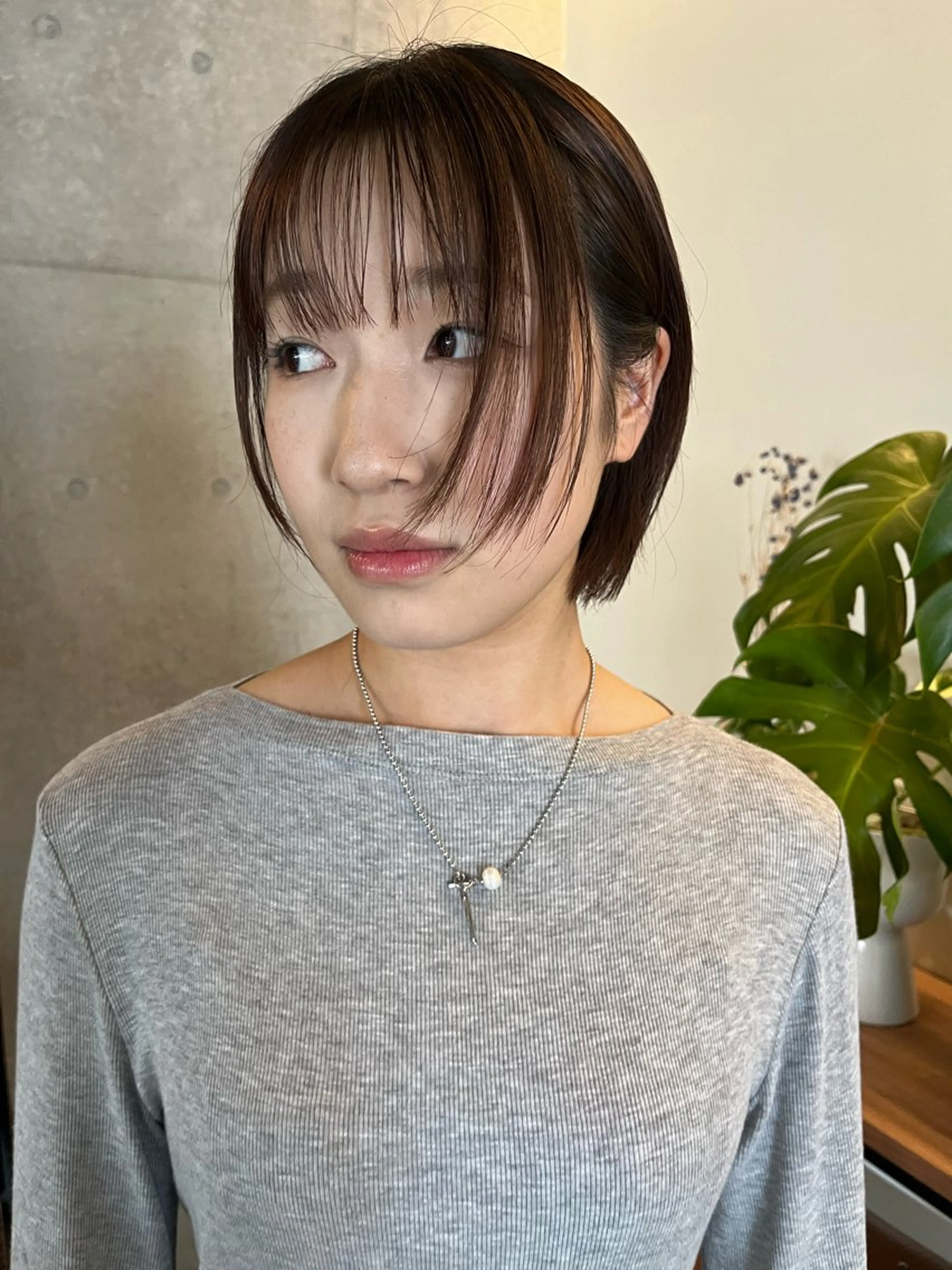 ショート ボブレイヤー ボブ 顔まわりレイヤー レイヤーカット ショートヘア カット トリートメント レイヤーカット\ウル フ　chinatsuのヘアスタイル