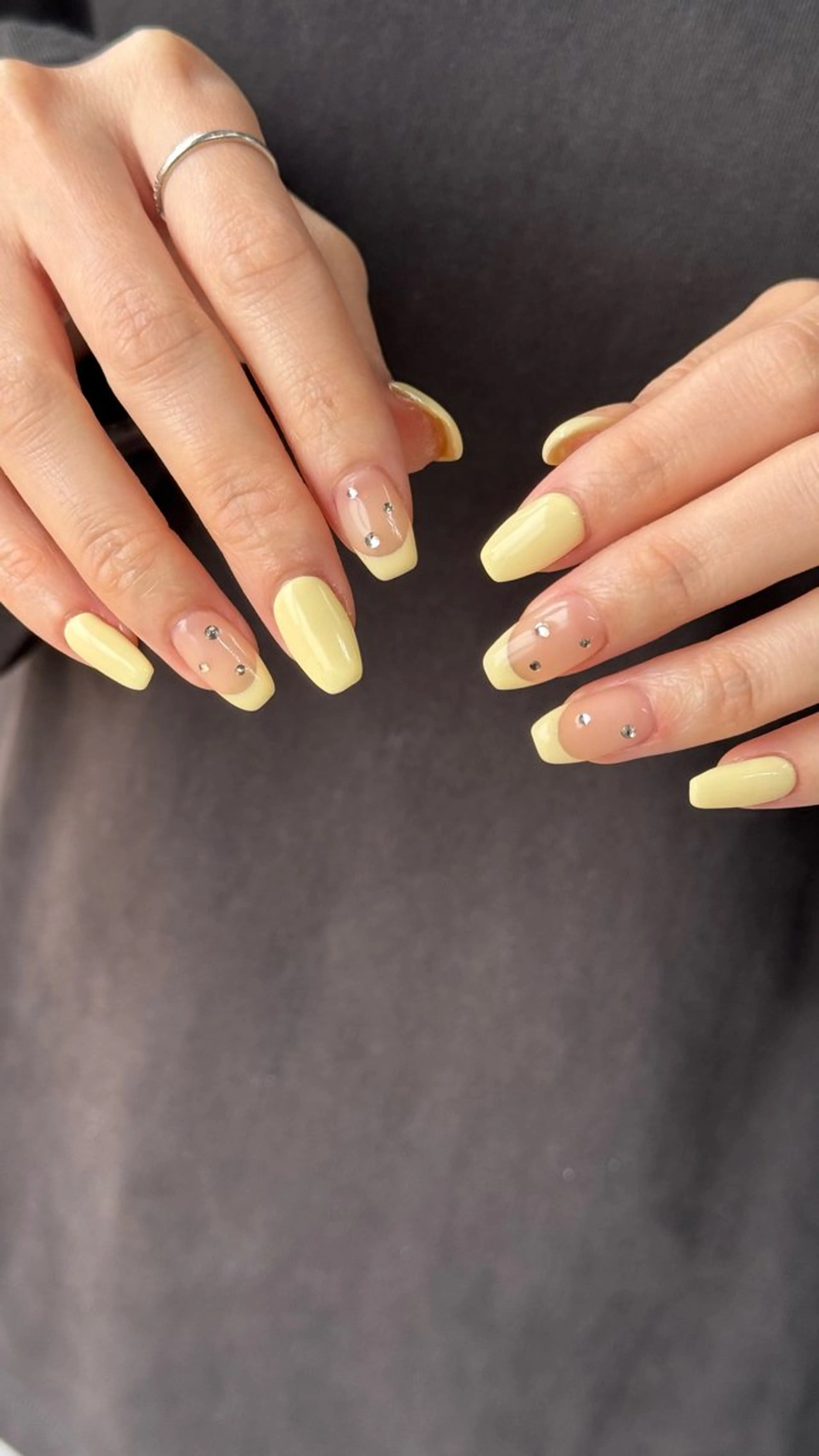 ネイル アートネイル フレンチネイル キラキラネイル ワンカラーネイル ハンドネイル Momoka ネイリスト福岡/薬院のネイルデザイン