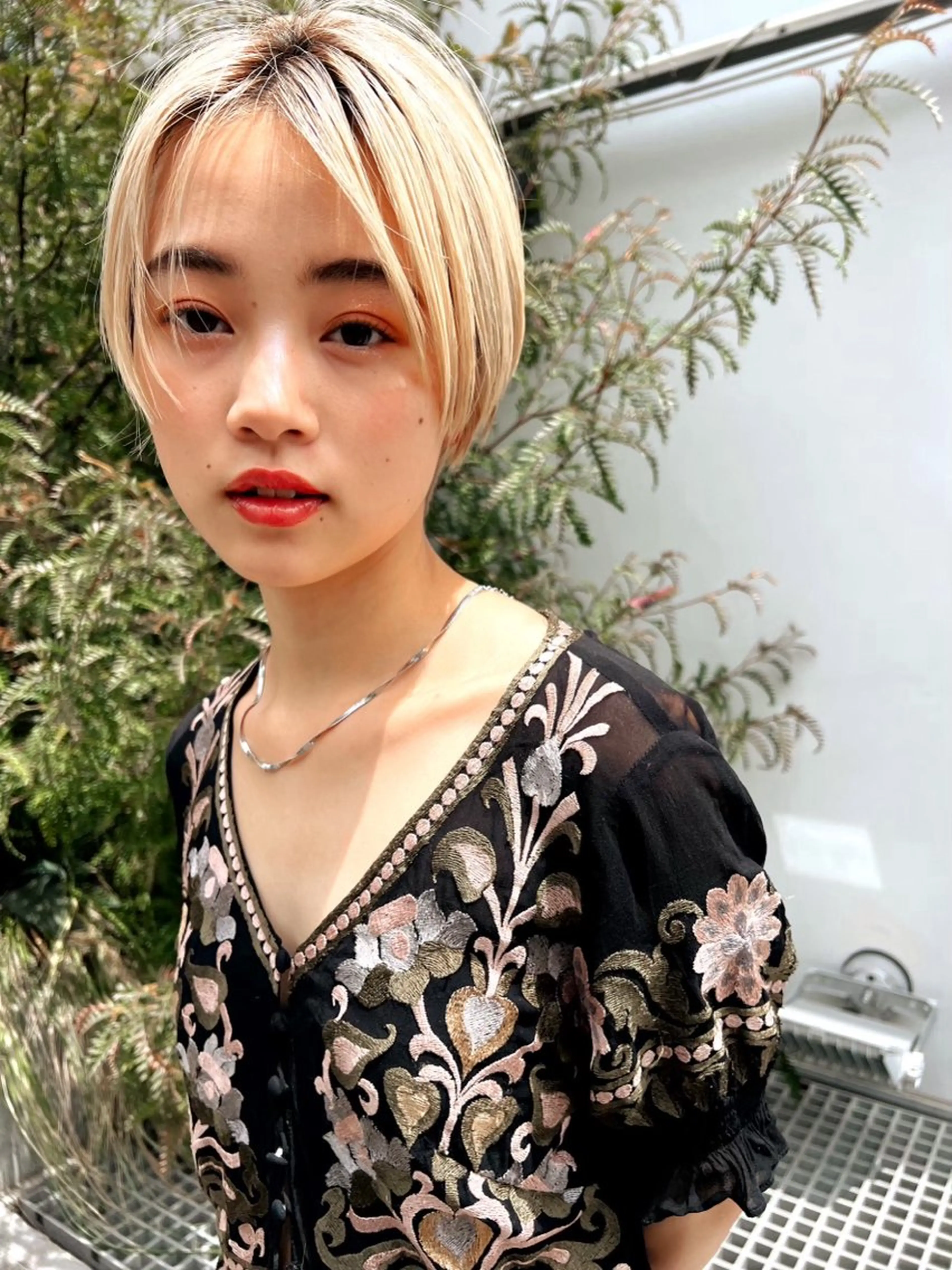 ショート カラー ヘアアレンジ ハイトーン/美髪矯正 🍃大江拓実のヘアスタイル