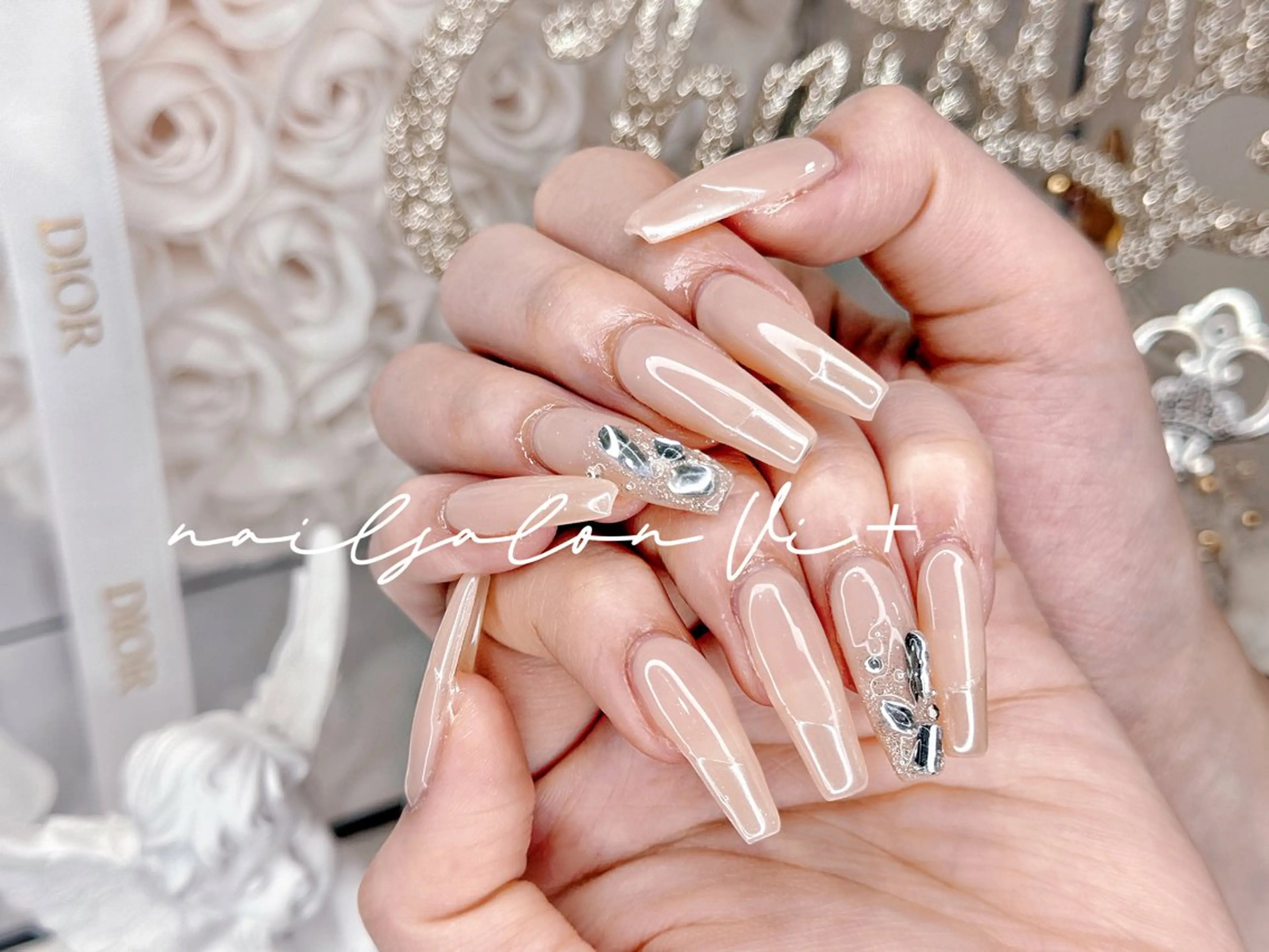 ネイル ハンドネイル ✨Nailsalon Vi+✨のネイルデザイン