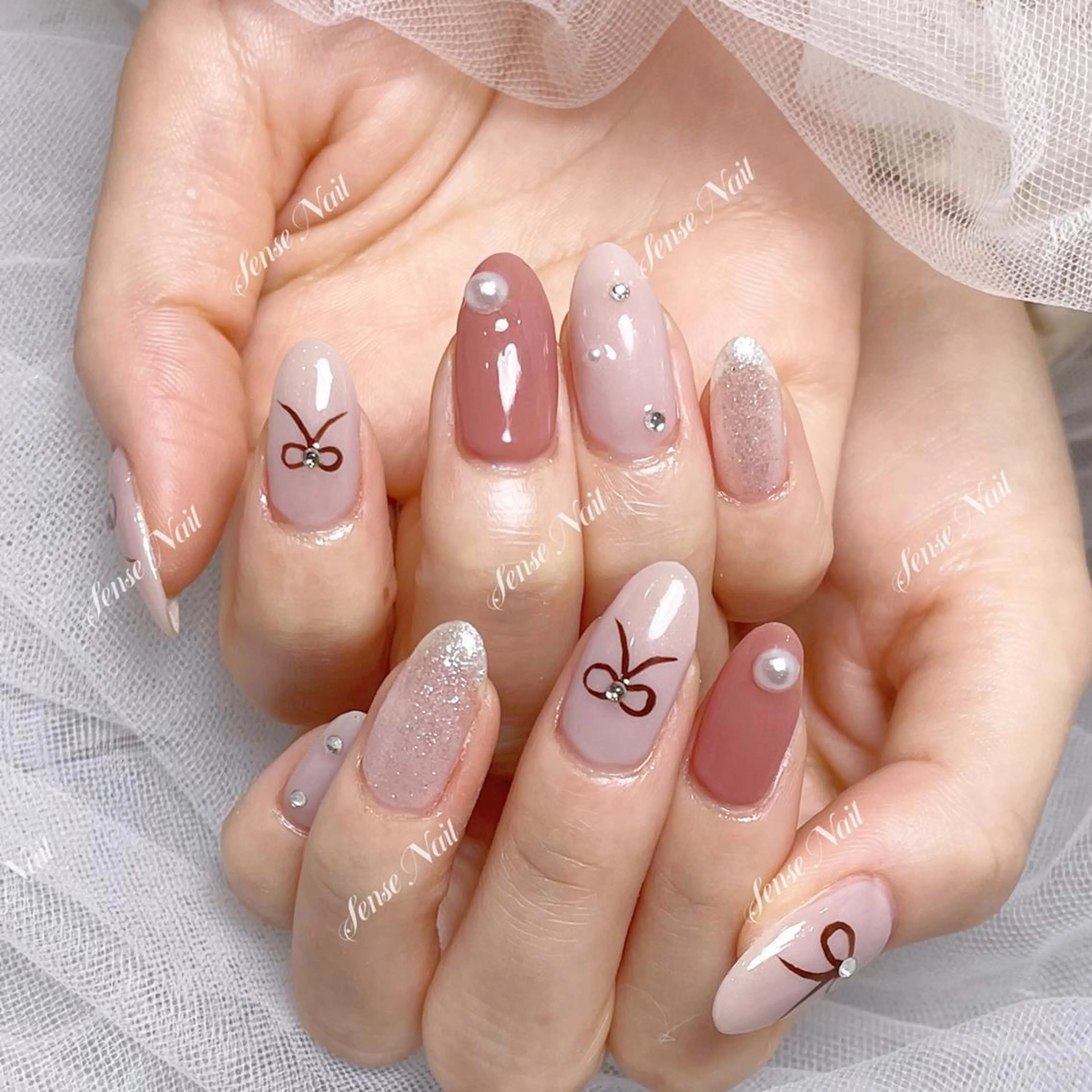 ネイル ハンドネイル ハンドケア Yukiko 🌙のネイルデザイン