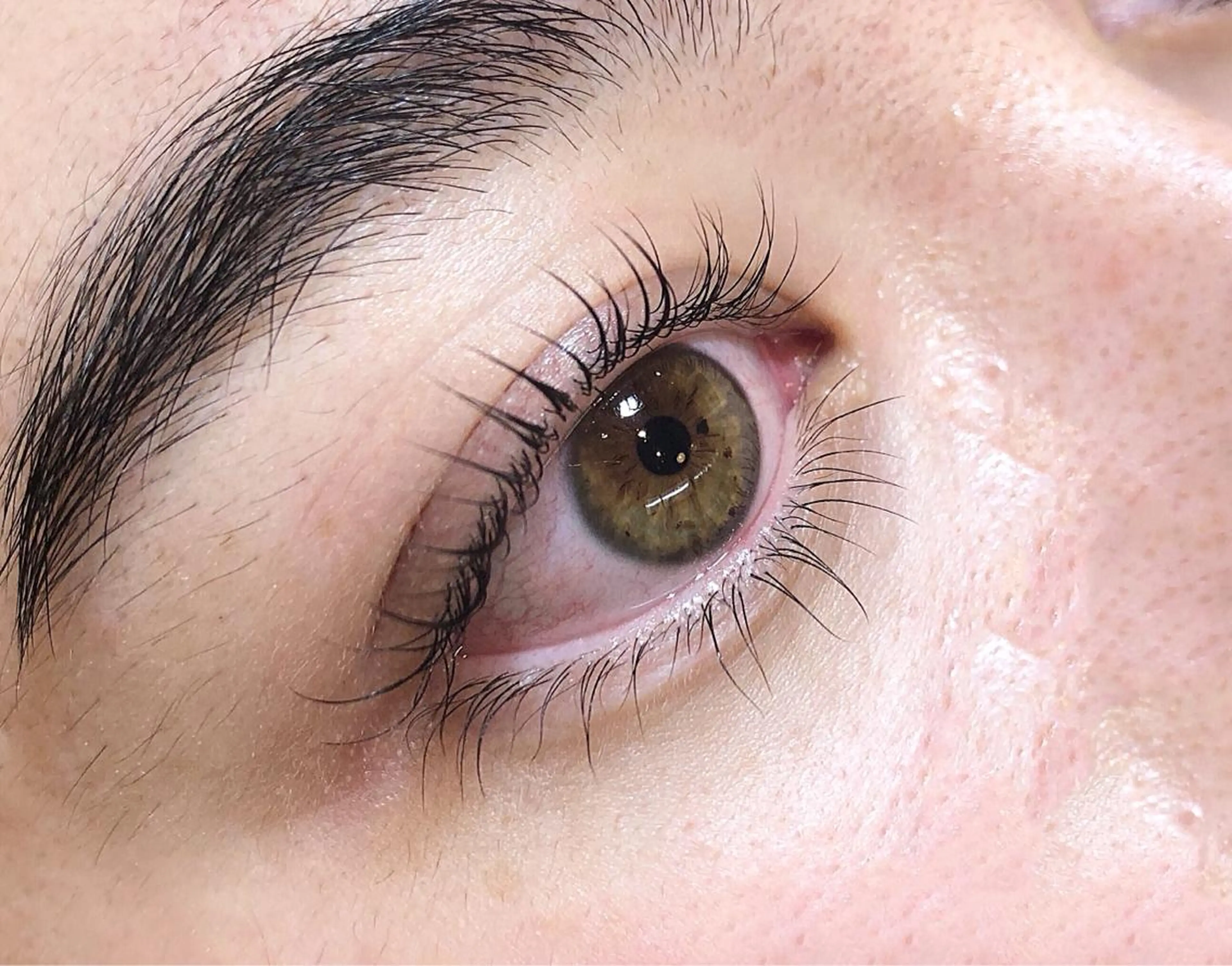 マツエク・マツパ パリジェンヌラッシュリフト マツパ Emil eye roomのマツエク・マツパデザイン