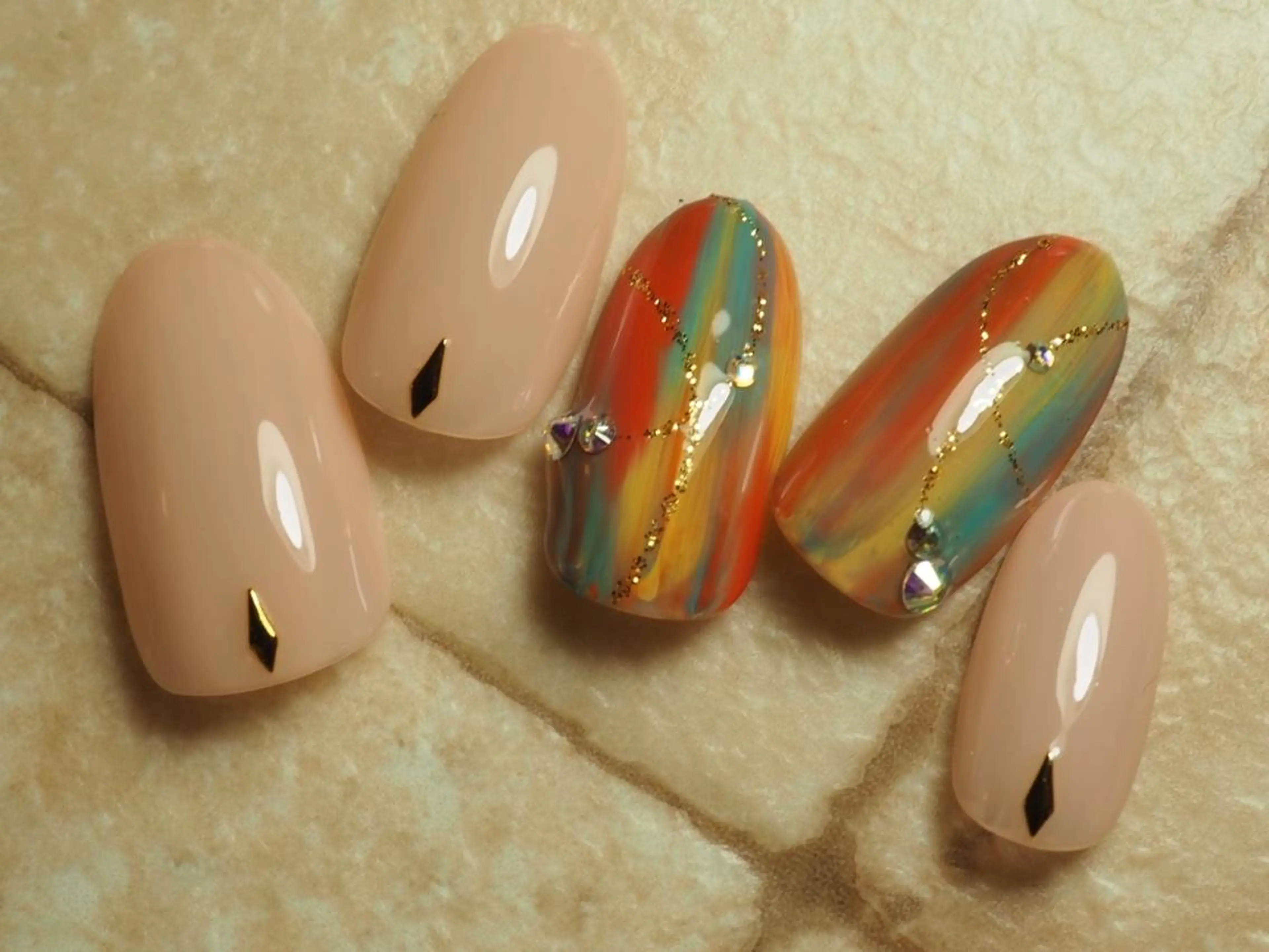 ネイル 横浜東口Monie☆ REIKAのネイルデザイン