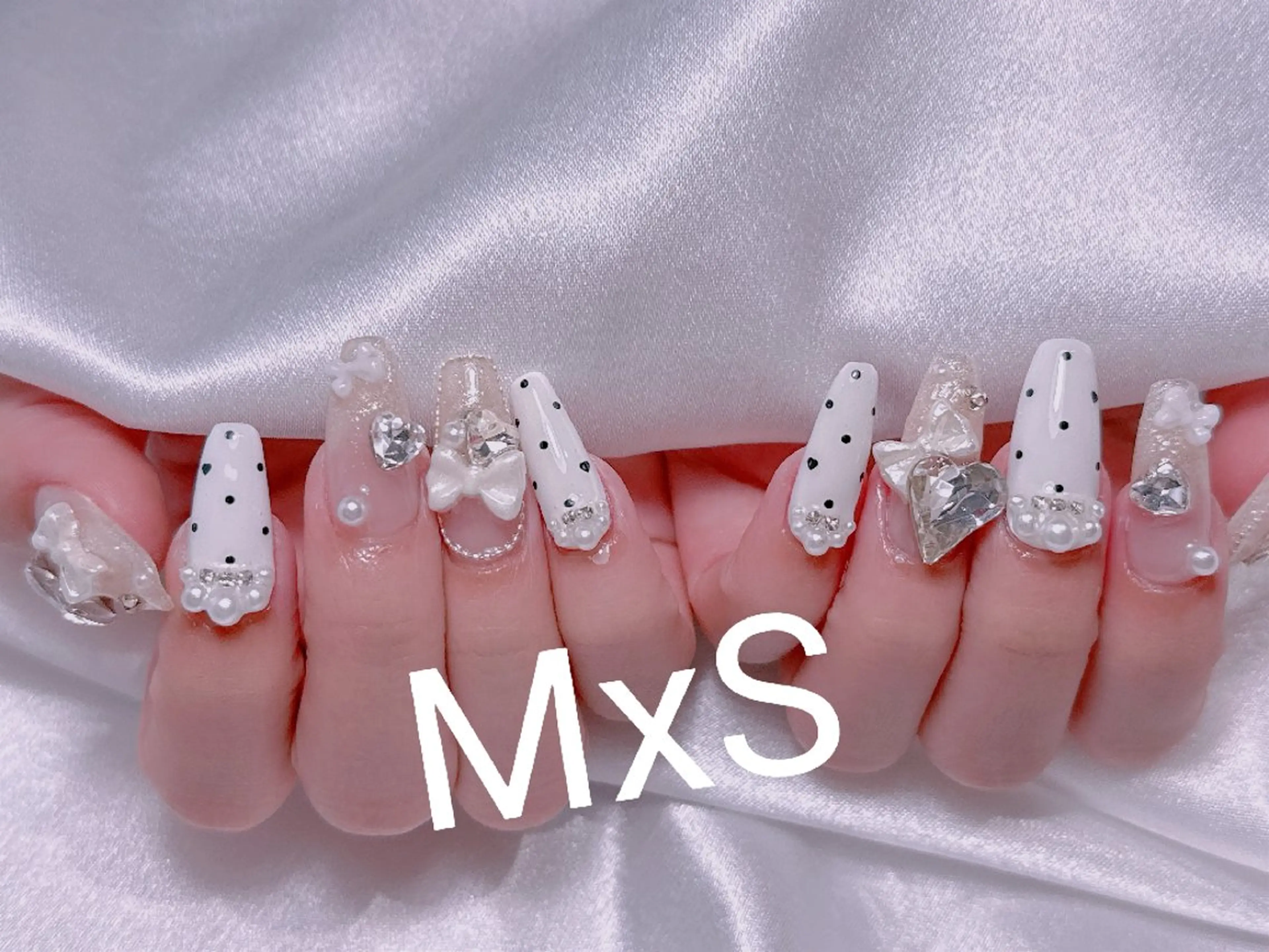 ネイル ハンドネイル MxS Nail 【長さだし/フィルイン/マグネット/ワンホンネイル/韓国ネイル/パラジェル】所属・M×S Nail みなのネイルデザイン