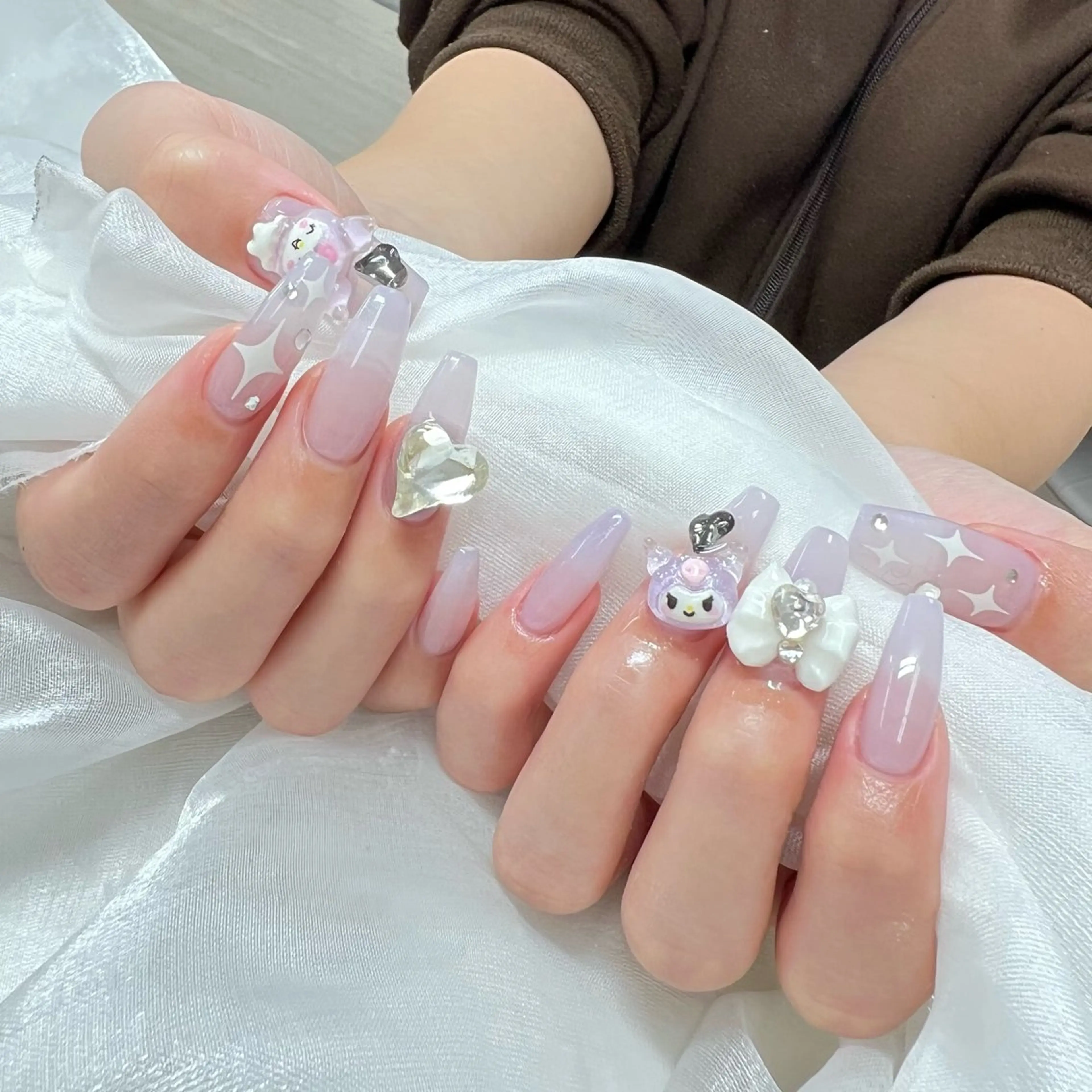 💅チップ長さ出し🎀デザイン6本🎀の写真