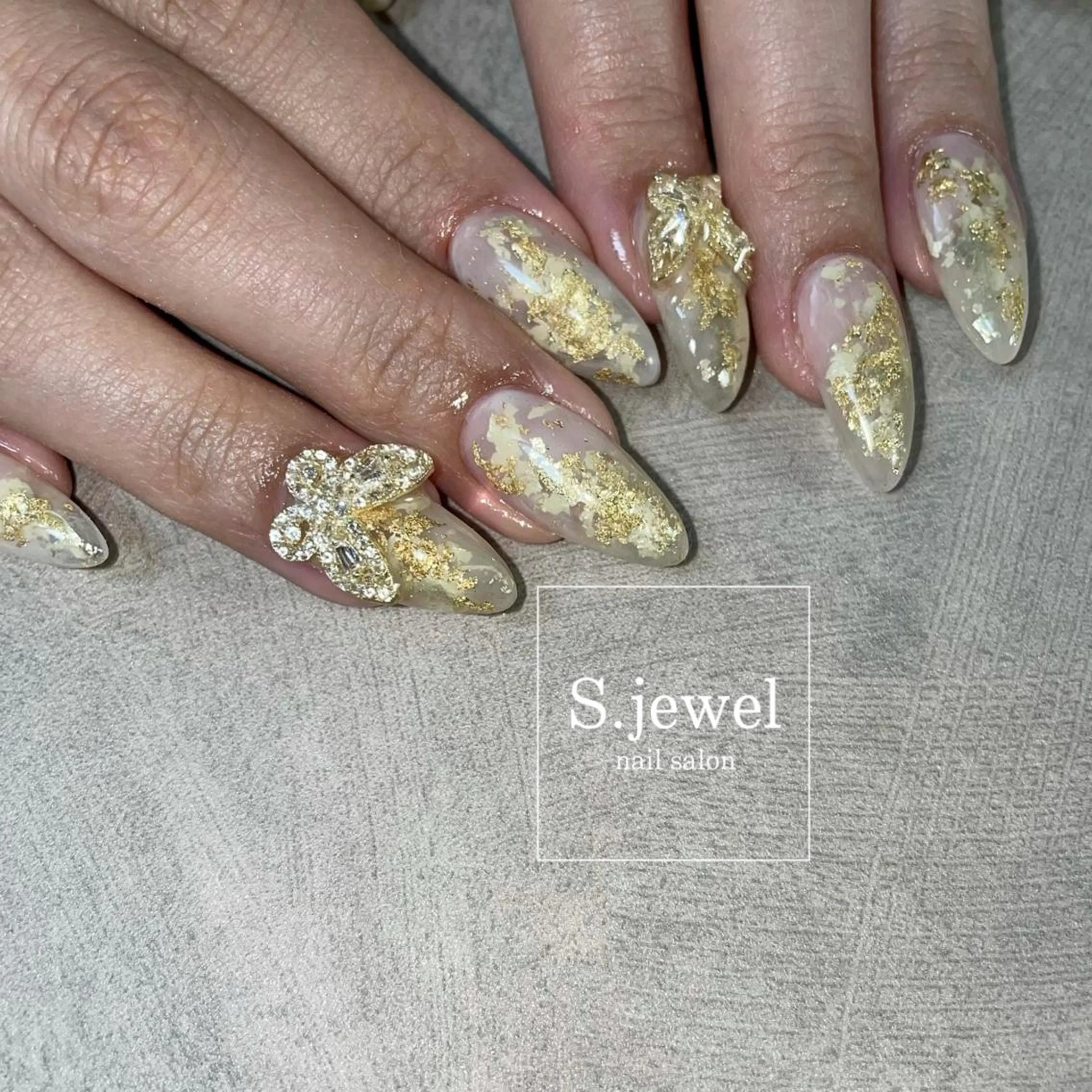 ネイル S. JEWELのネイルデザイン