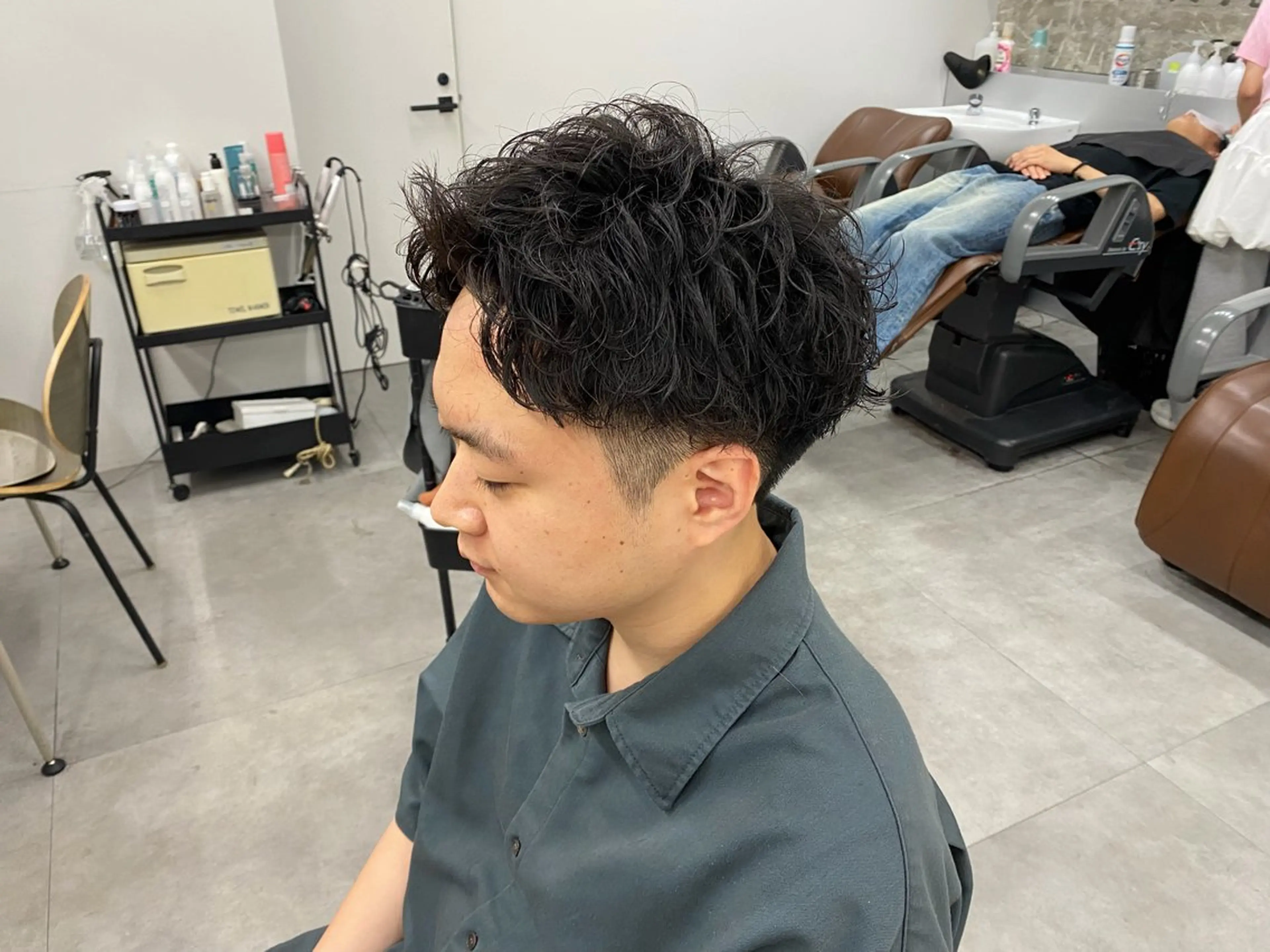 パーマ メンズ アップバング カット パーマ メンズパーマ外屋敷 航のヘアスタイル