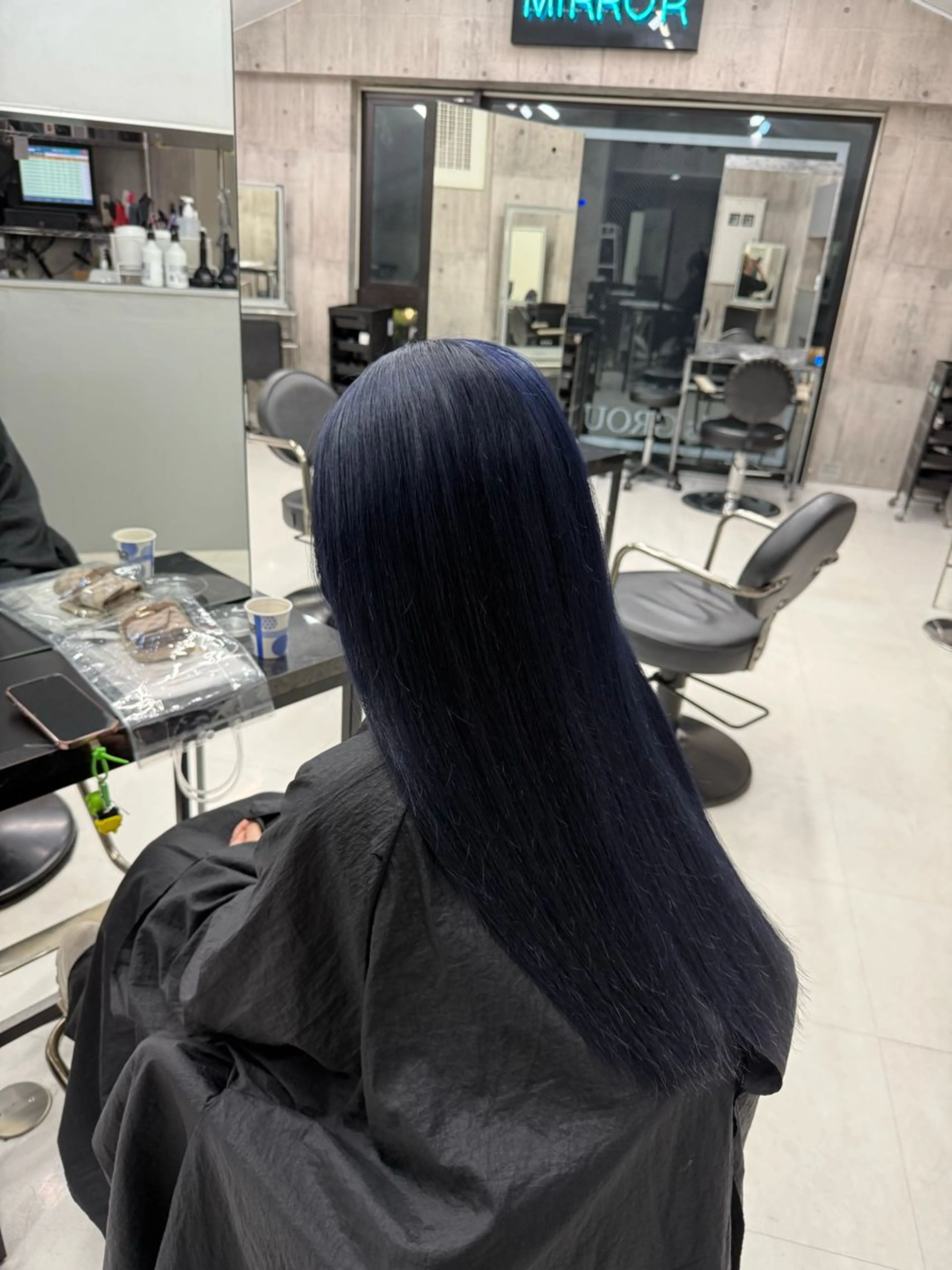 ロング カラー メンズ メンズバレイヤージュ メンズブリーチ メンズハイライト メンズハイトーン メンズインナーカラー ヘアカラー トリートメント ☁️かずき☁️青.紫 推し活カラー💫のヘアスタイル